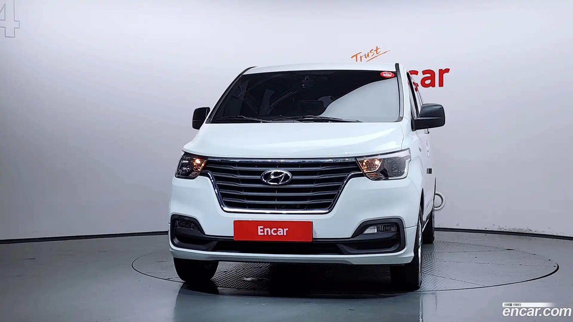 Starex Hyundai 2020.5-OUTER-003