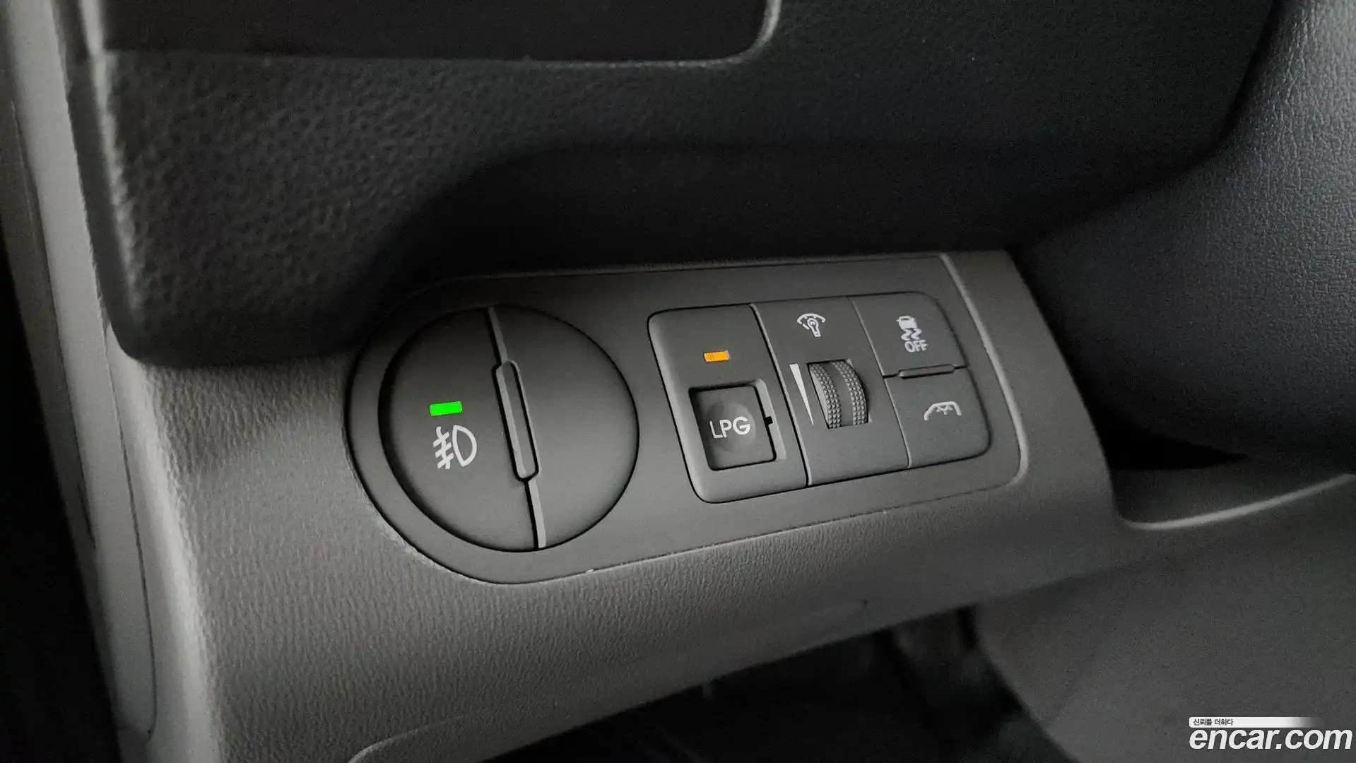 Starex Hyundai 2020.5-OPTION-041