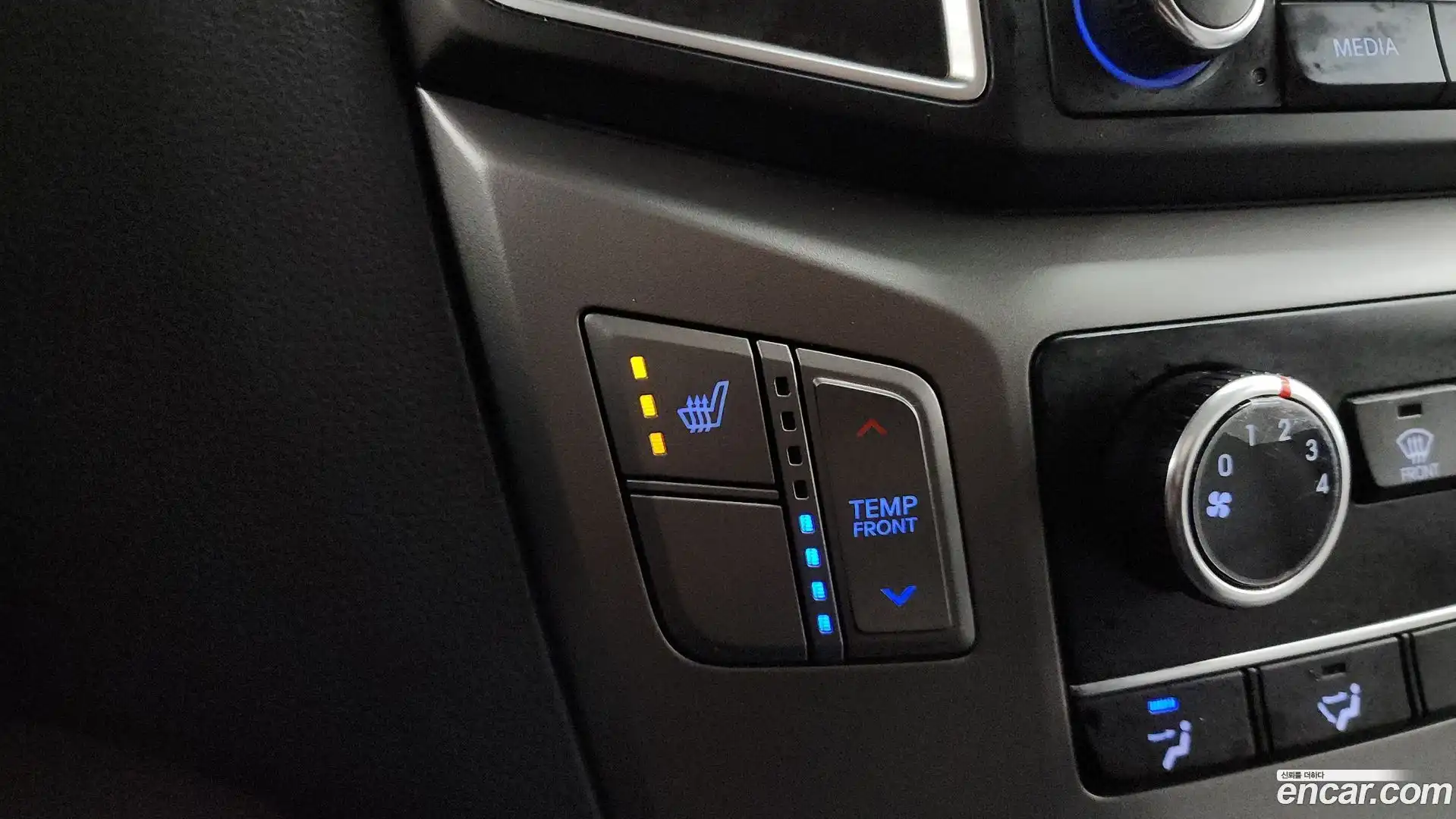Starex Hyundai 2020.5-OPTION-042