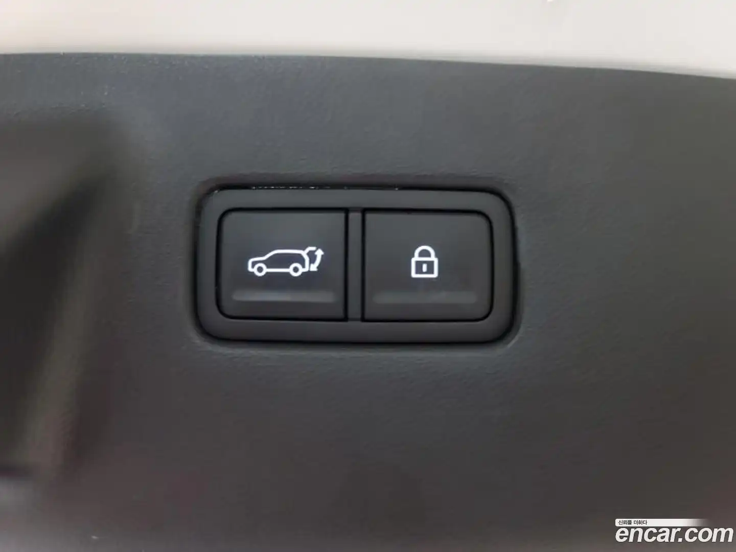 Santafe Hyundai 2025.1-OPTION-016