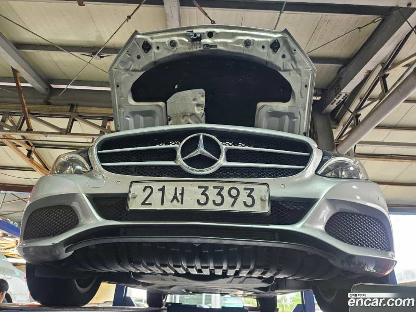 C-Class Mercedes-Benz 2018.2-OUTER-001