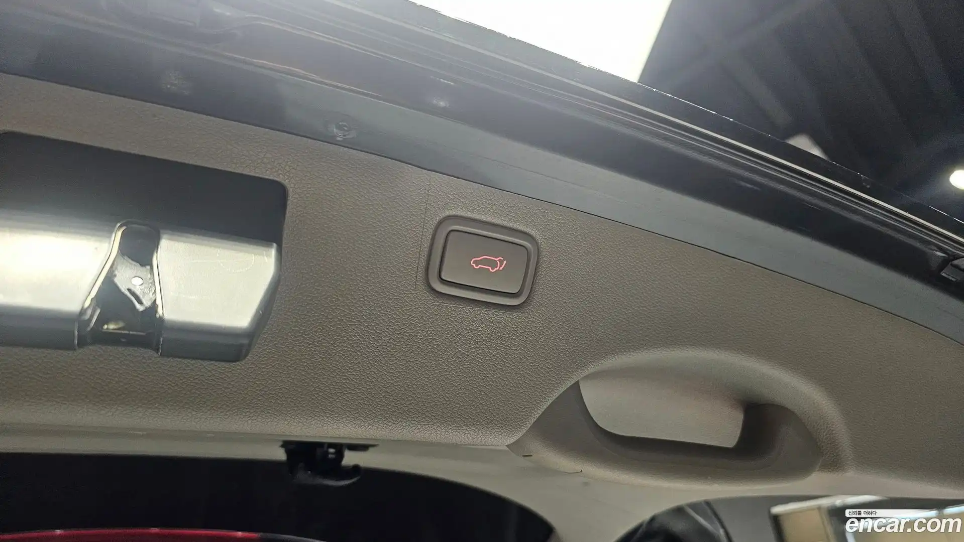 Canival Kia 2019.6-OPTION-024