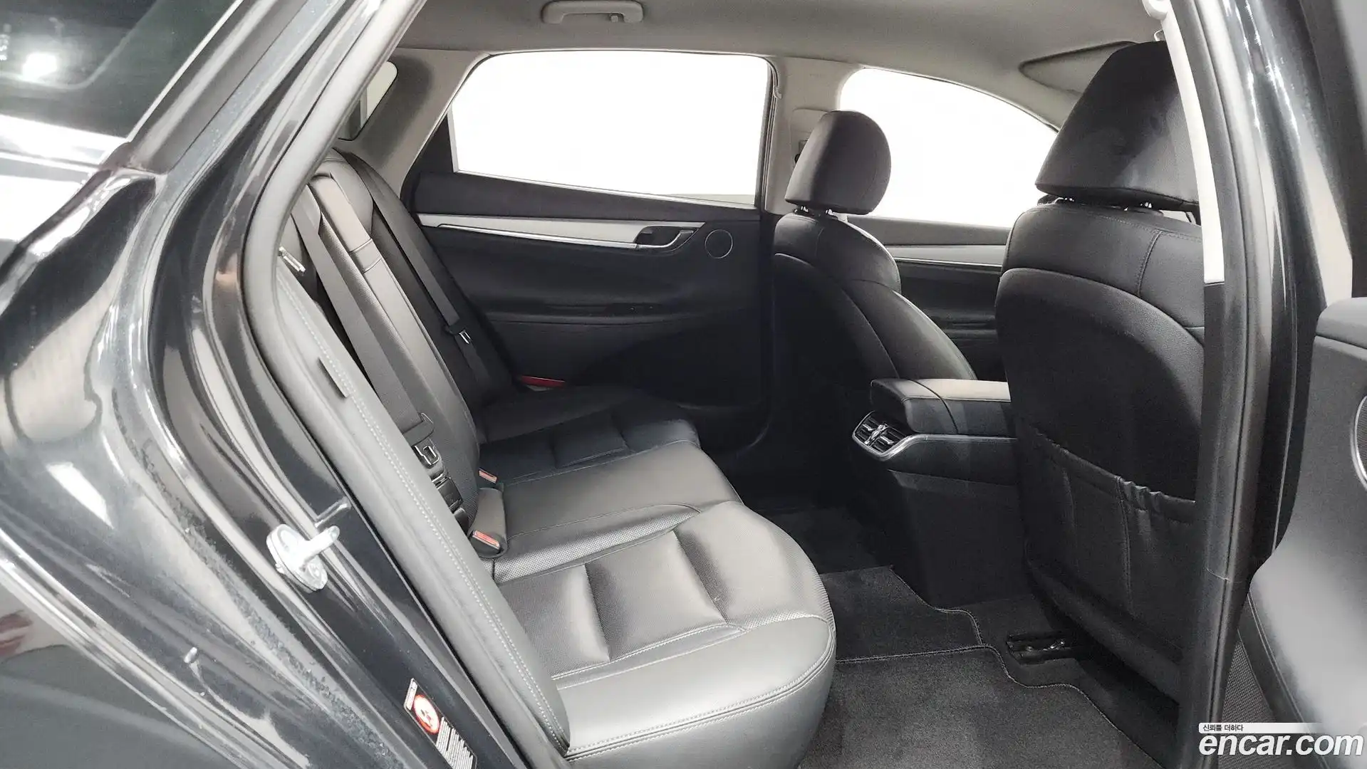 Grandeur Hyundai 2021.8-OPTION-015