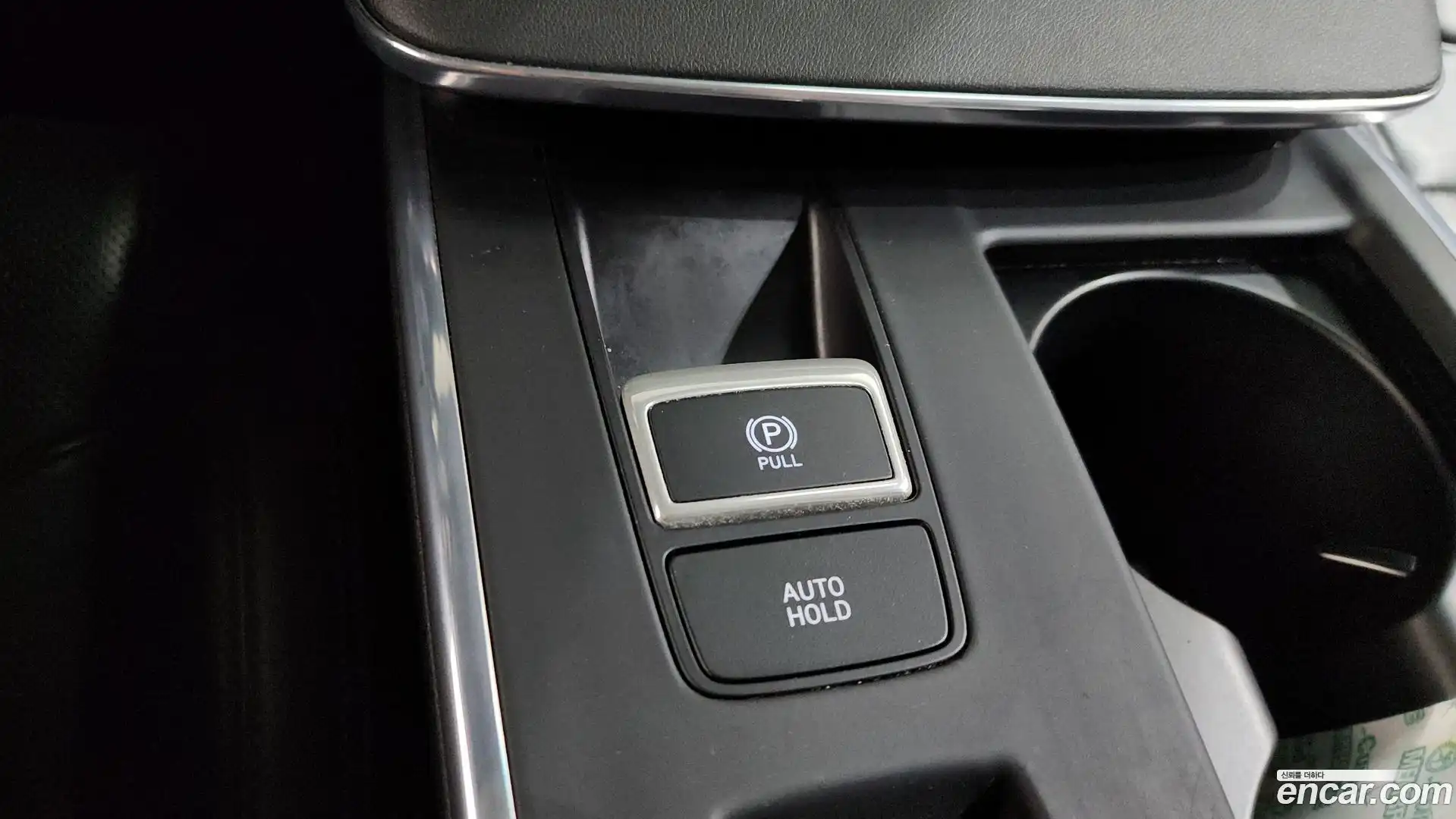 Grandeur Hyundai 2021.8-OPTION-016