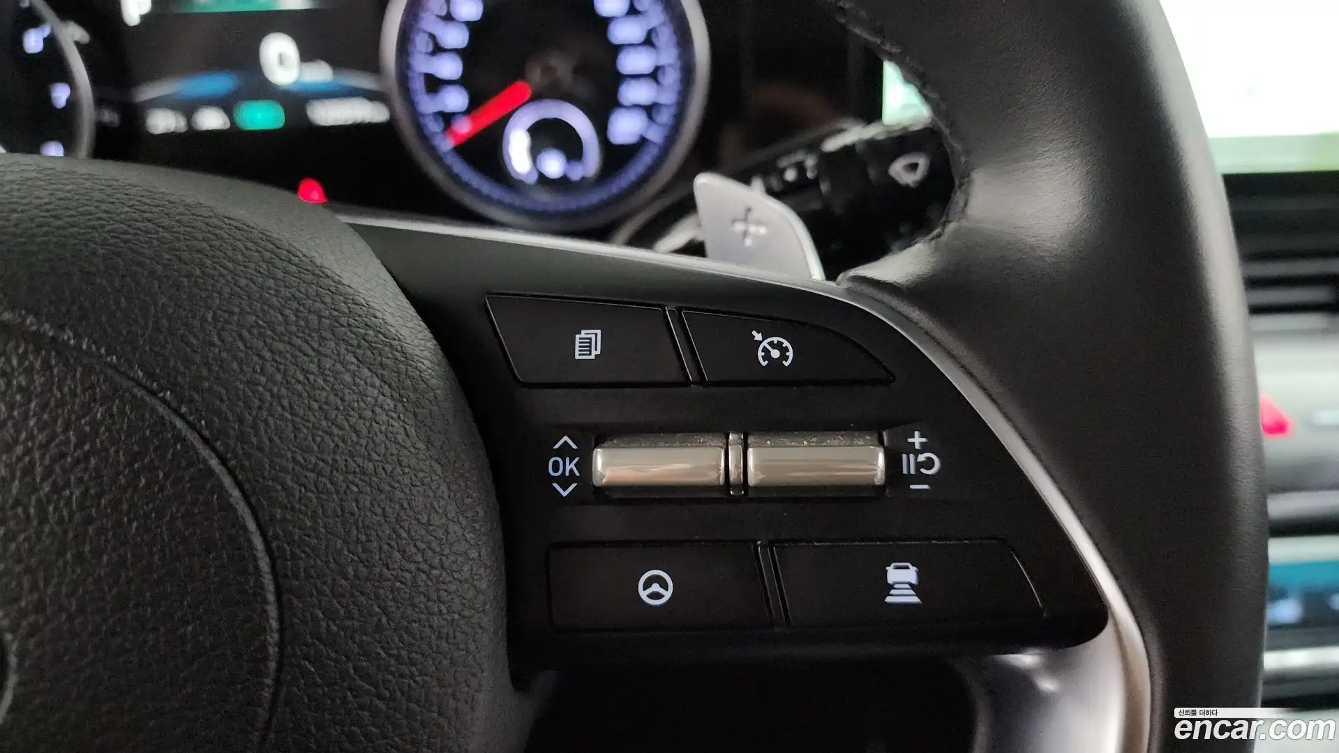Grandeur Hyundai 2021.8-OPTION-021