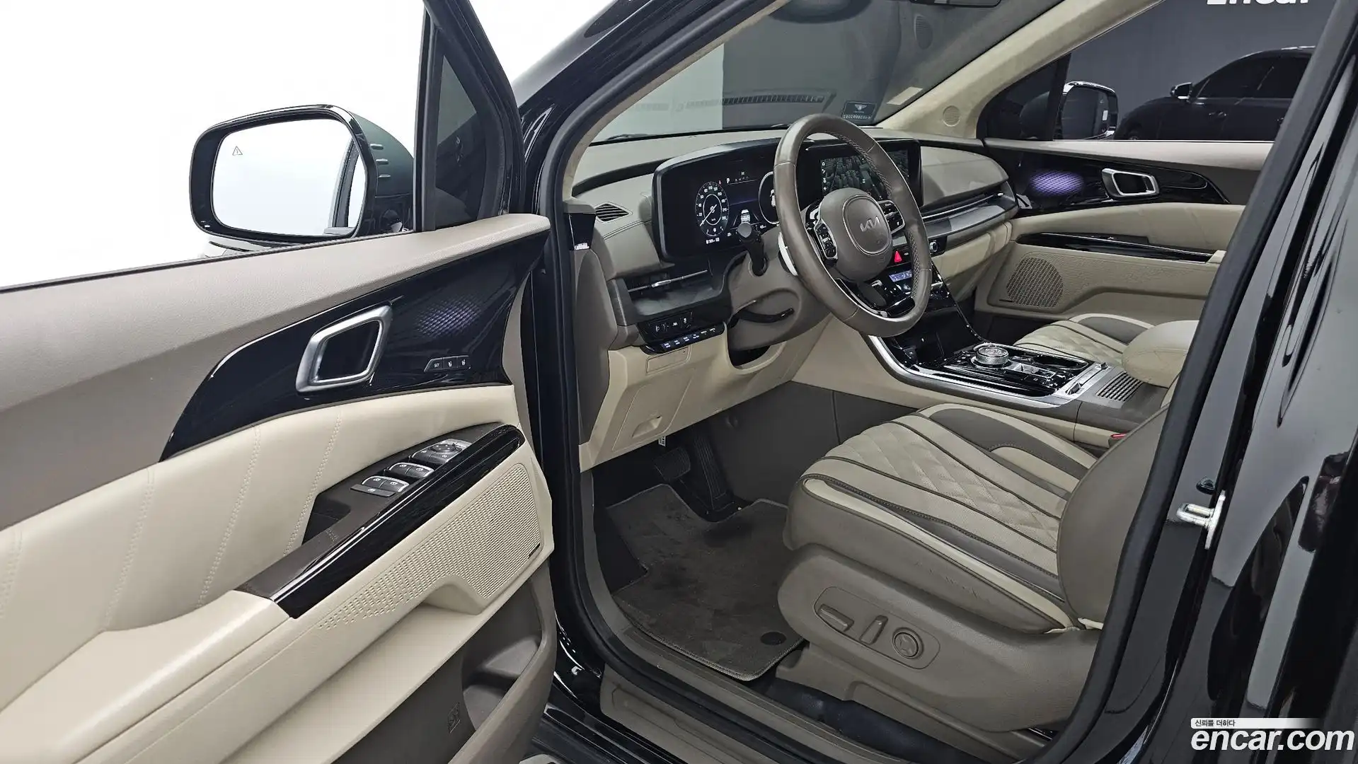 Canival Kia 2023.0-OPTION-015