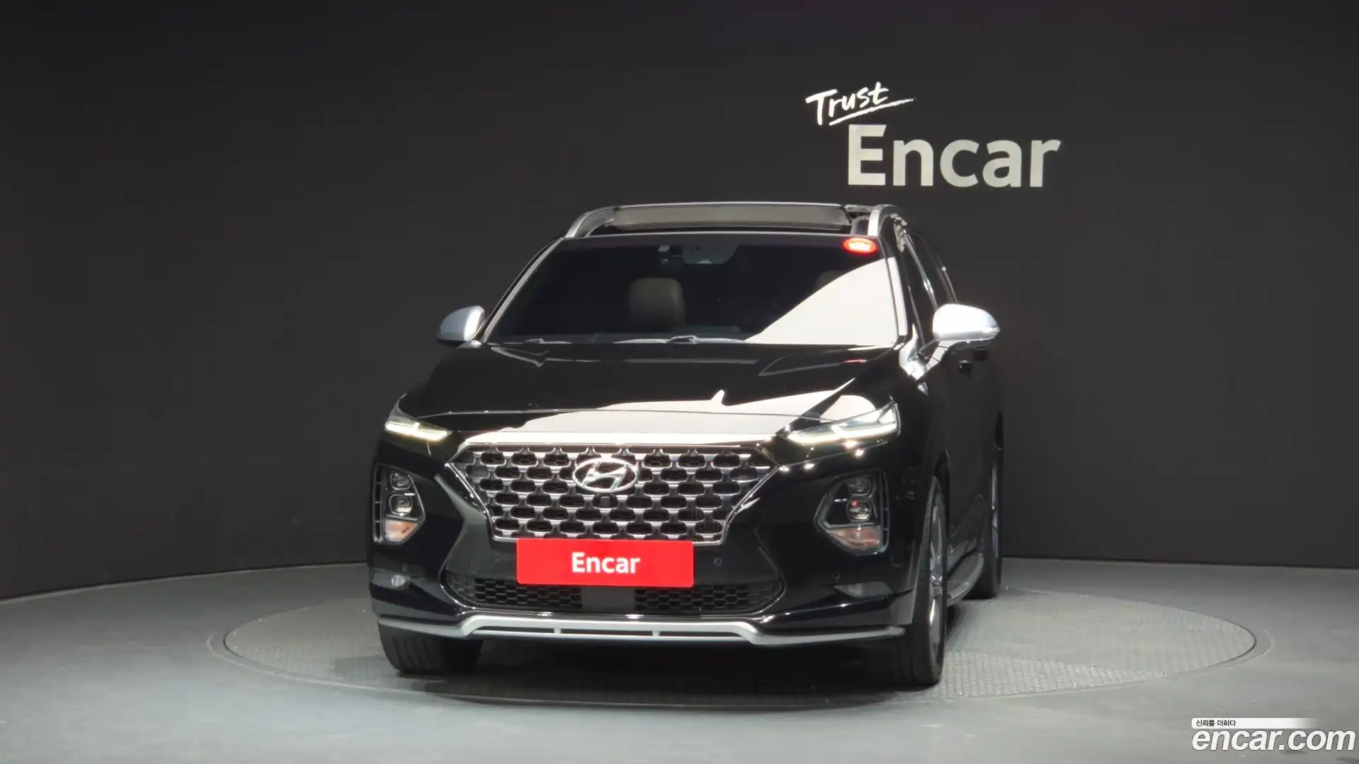 Santafe Hyundai 2018.8-OUTER-003