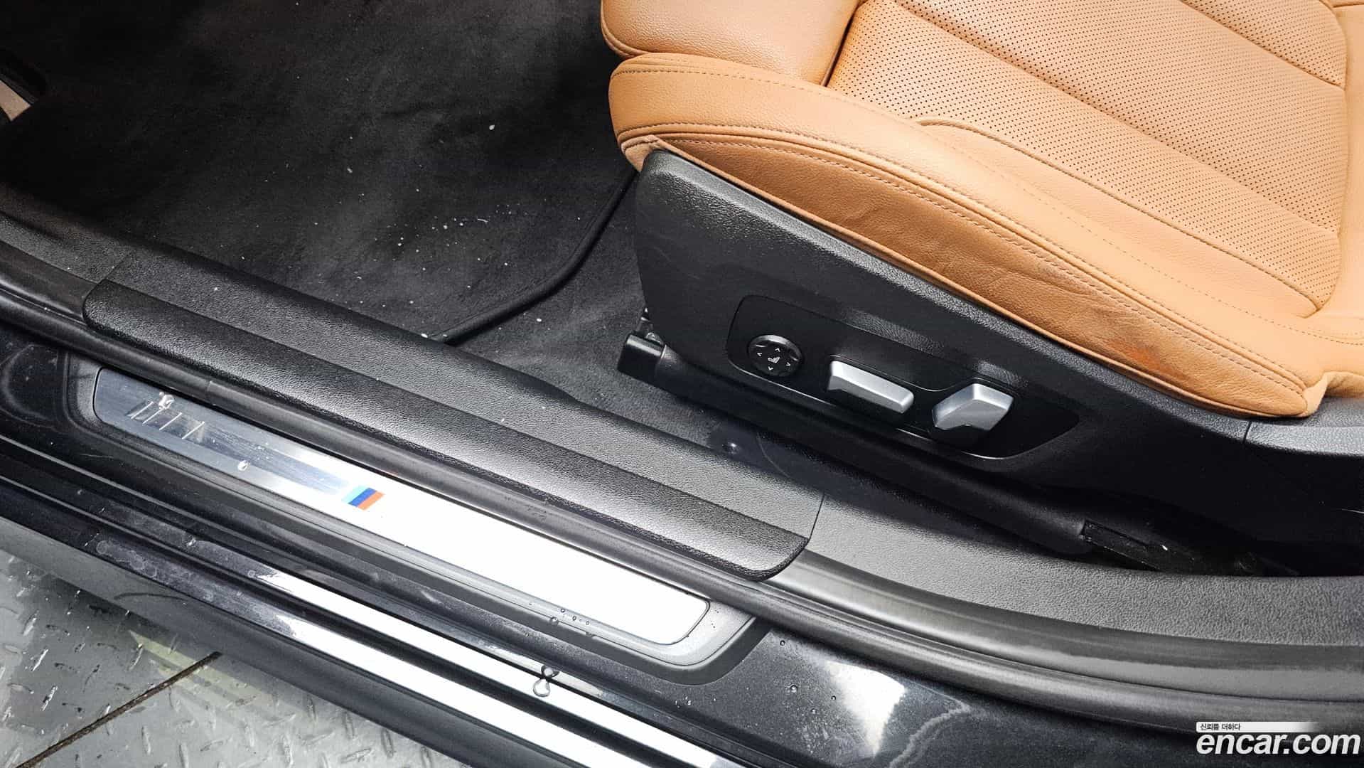 3-Series BMW 2023.8-OPTION-045