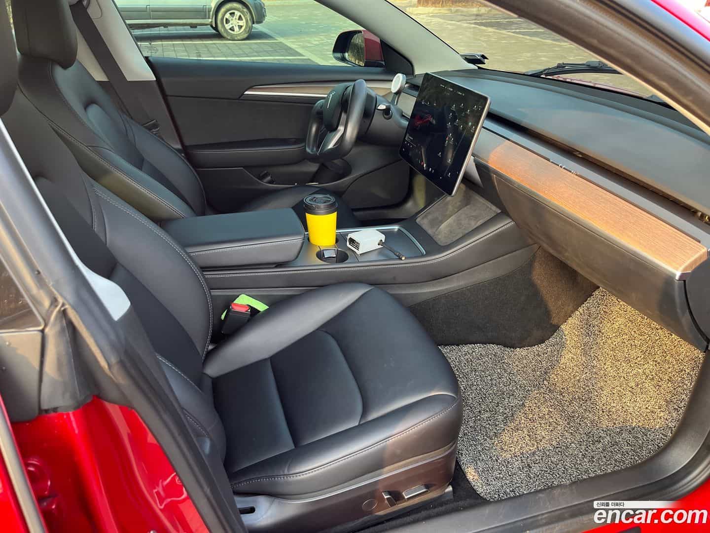 Model 3 Tesla 2022.2-OUTER-006