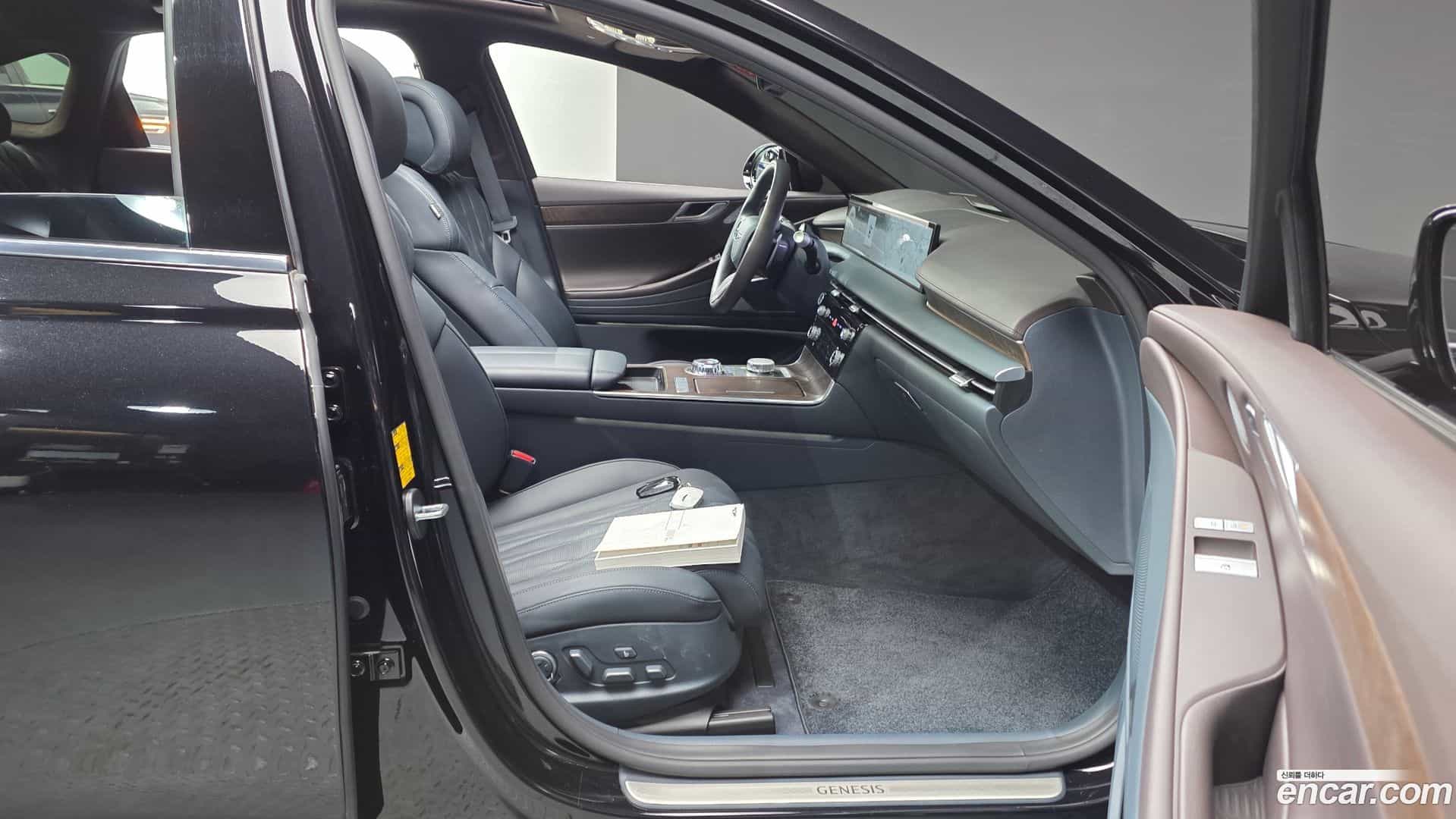 G80 Genesis 2024.6-INNER-036