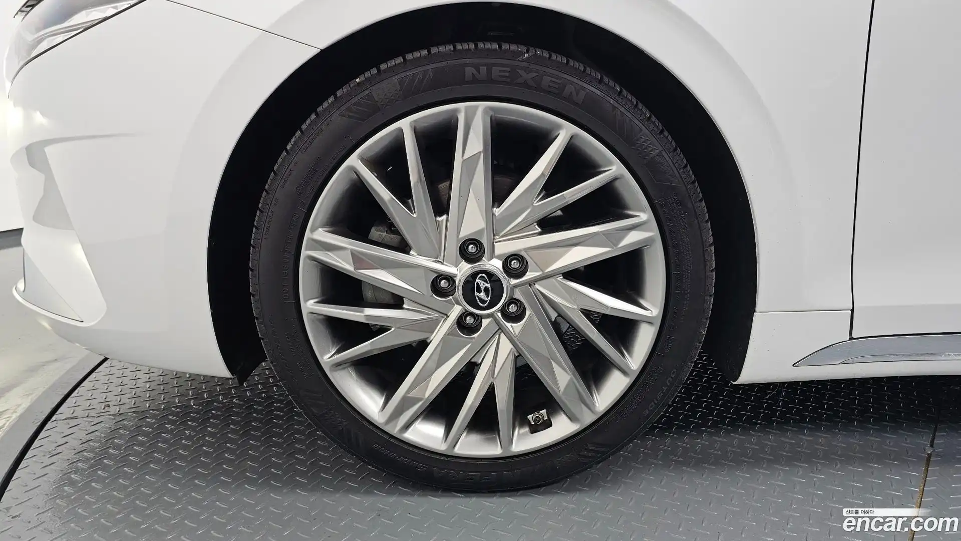 Grandeur Hyundai 2021.0-OUTER-005