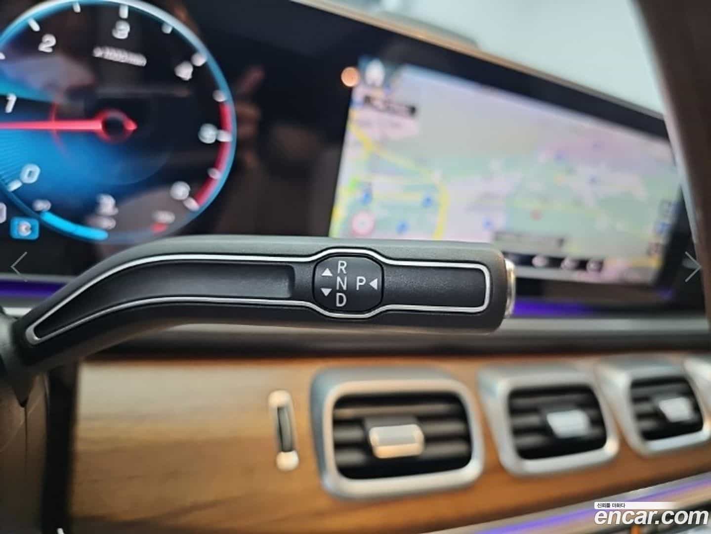 GLS-Class Mercedes-Benz 2021.2-INNER-009