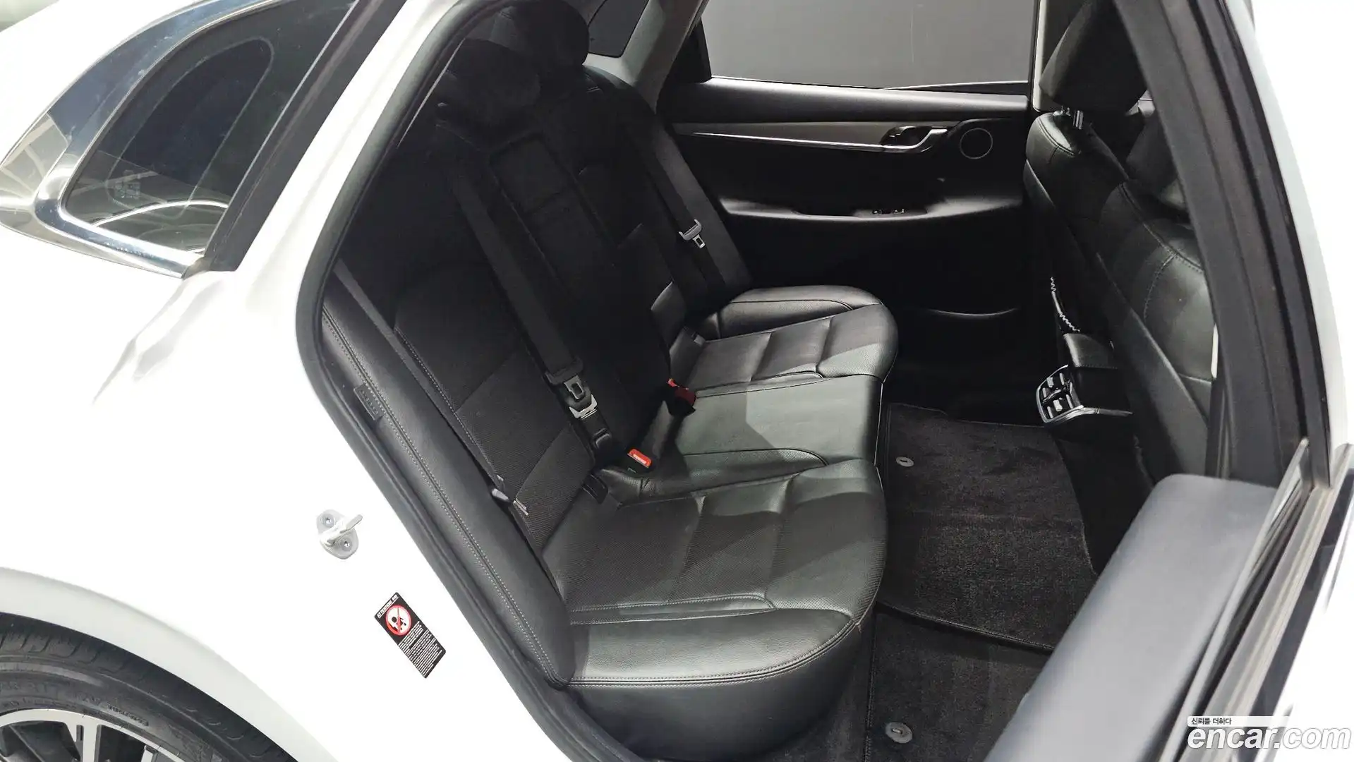 Grandeur Hyundai 2022.9-OPTION-015