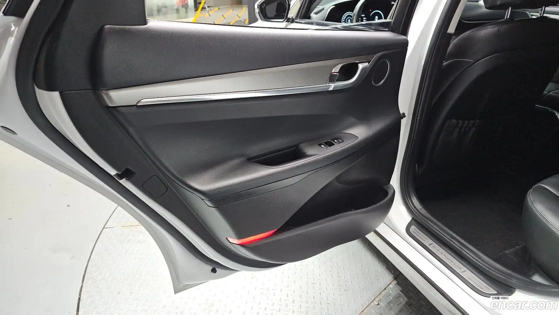 Grandeur Hyundai 2022.9-INNER-035