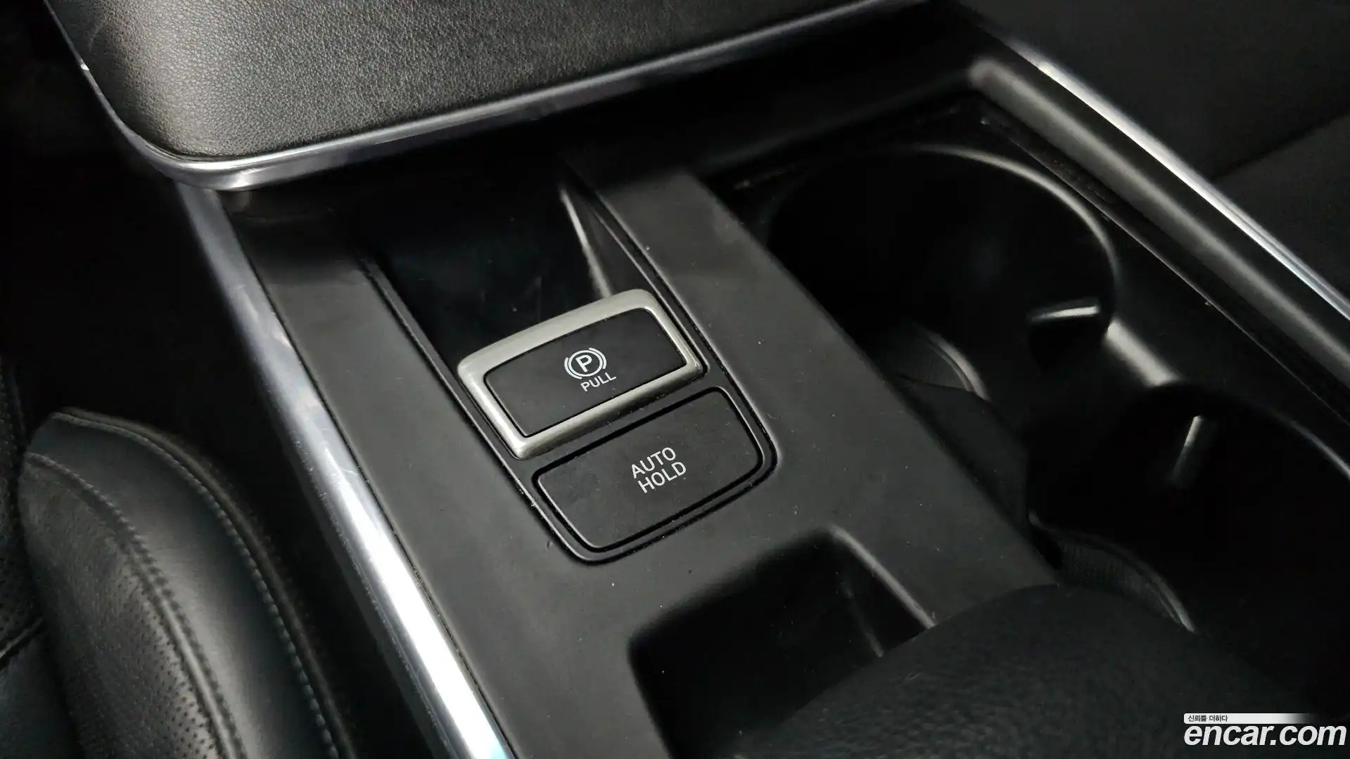 Grandeur Hyundai 2022.9-OPTION-041