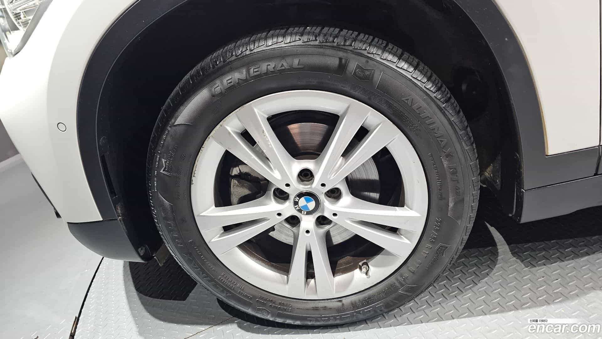 X1 BMW 2017.7-OUTER-005