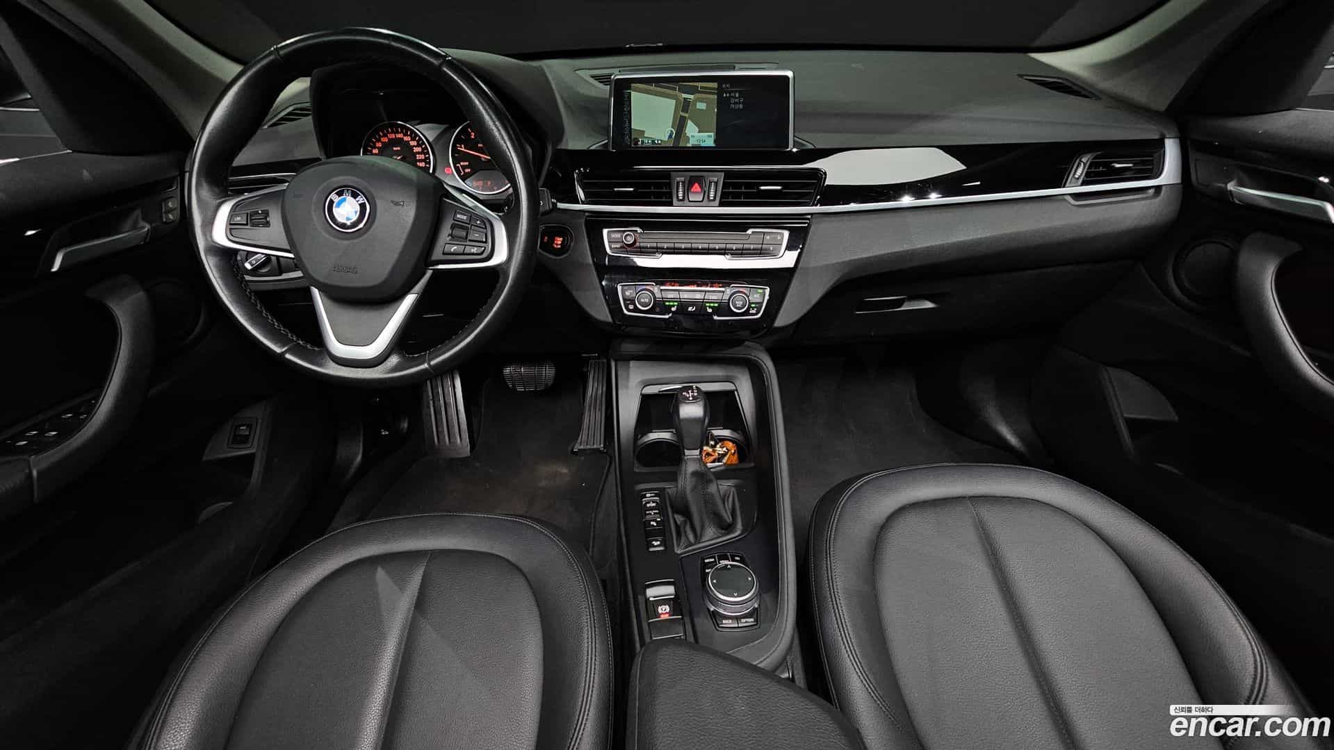 X1 BMW 2017.7-INNER-007