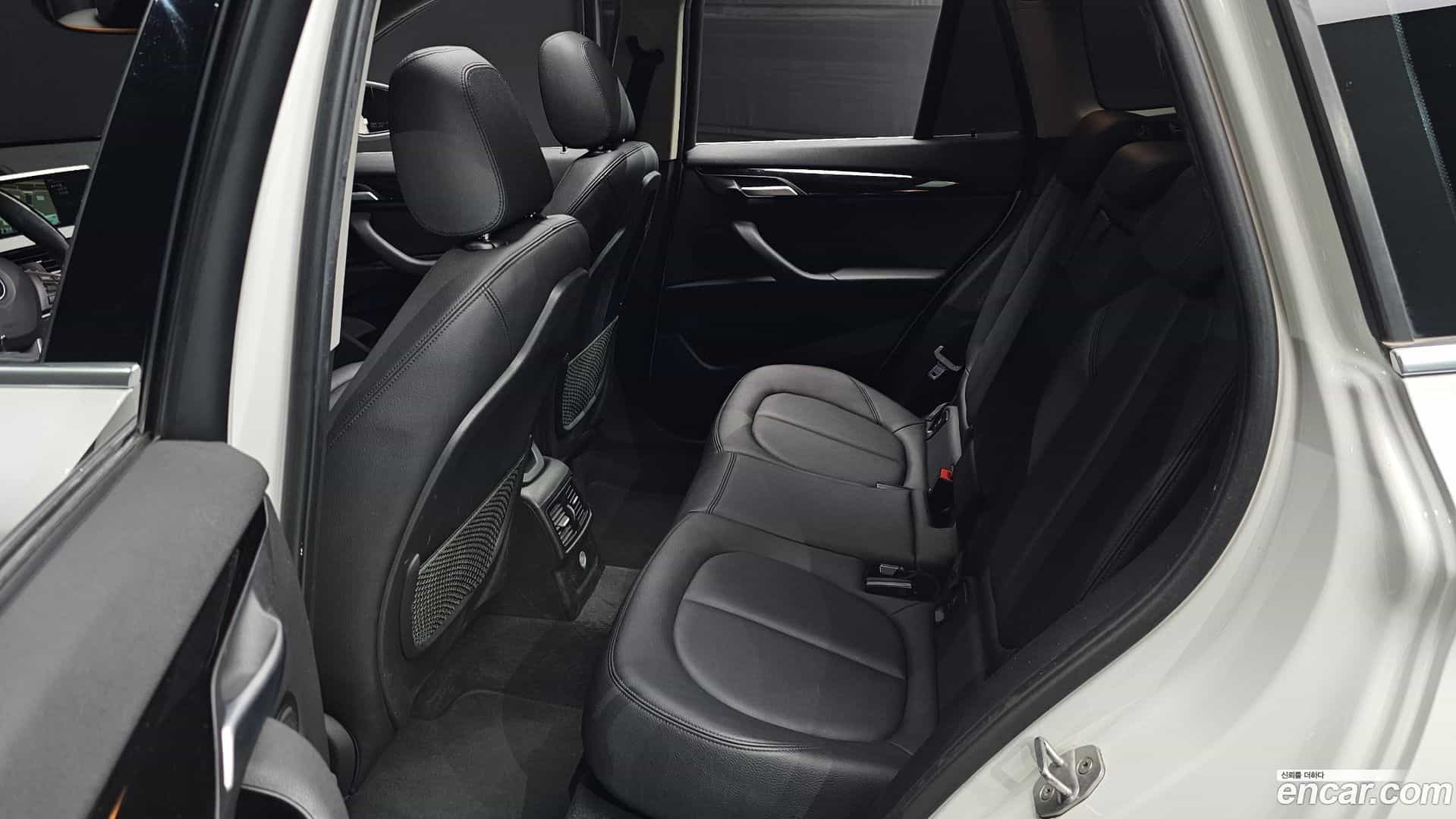 X1 BMW 2017.7-OPTION-015