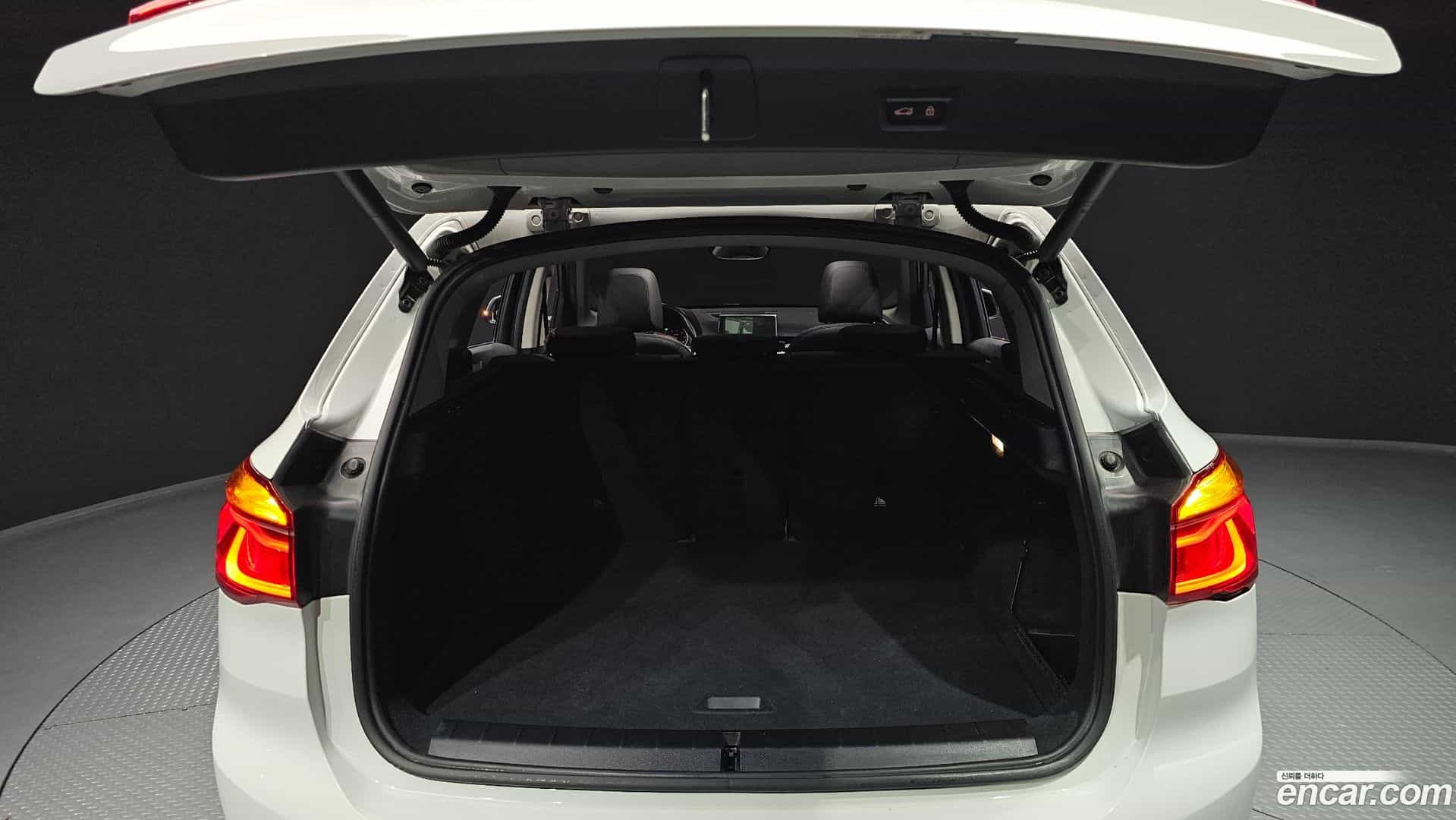 X1 BMW 2017.7-OPTION-021