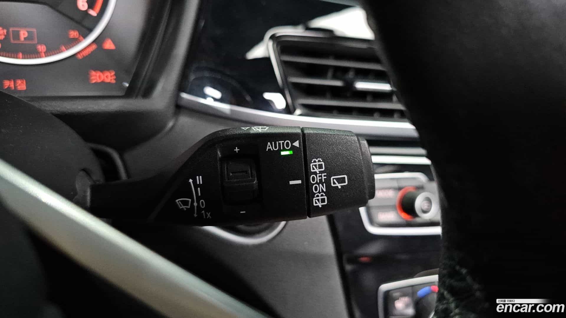 X1 BMW 2017.7-OPTION-041