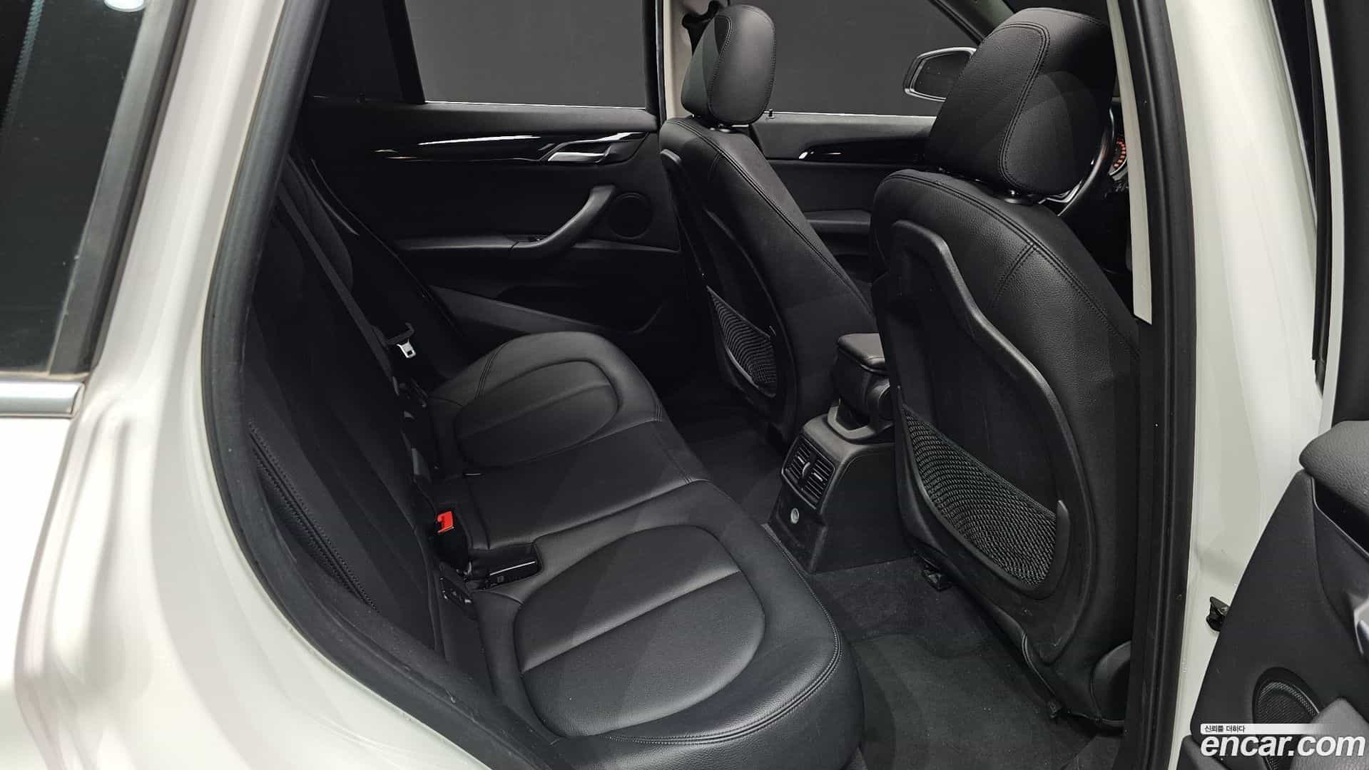 X1 BMW 2017.7-OPTION-043