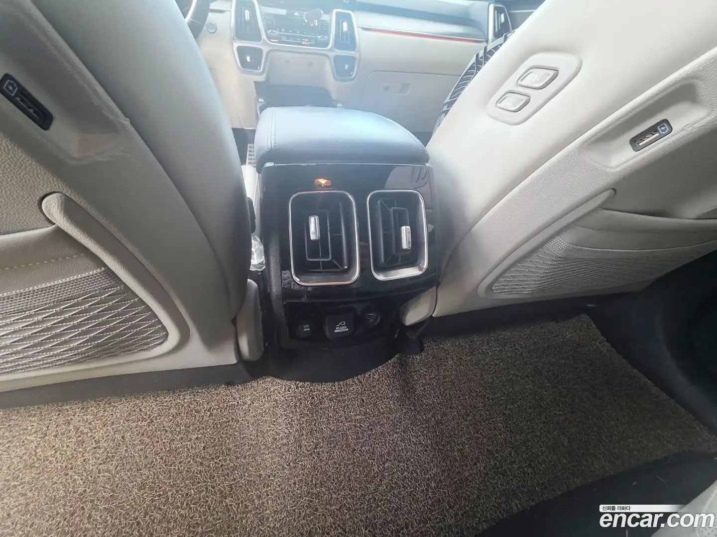 Sorento Kia 2021.0-OPTION-016