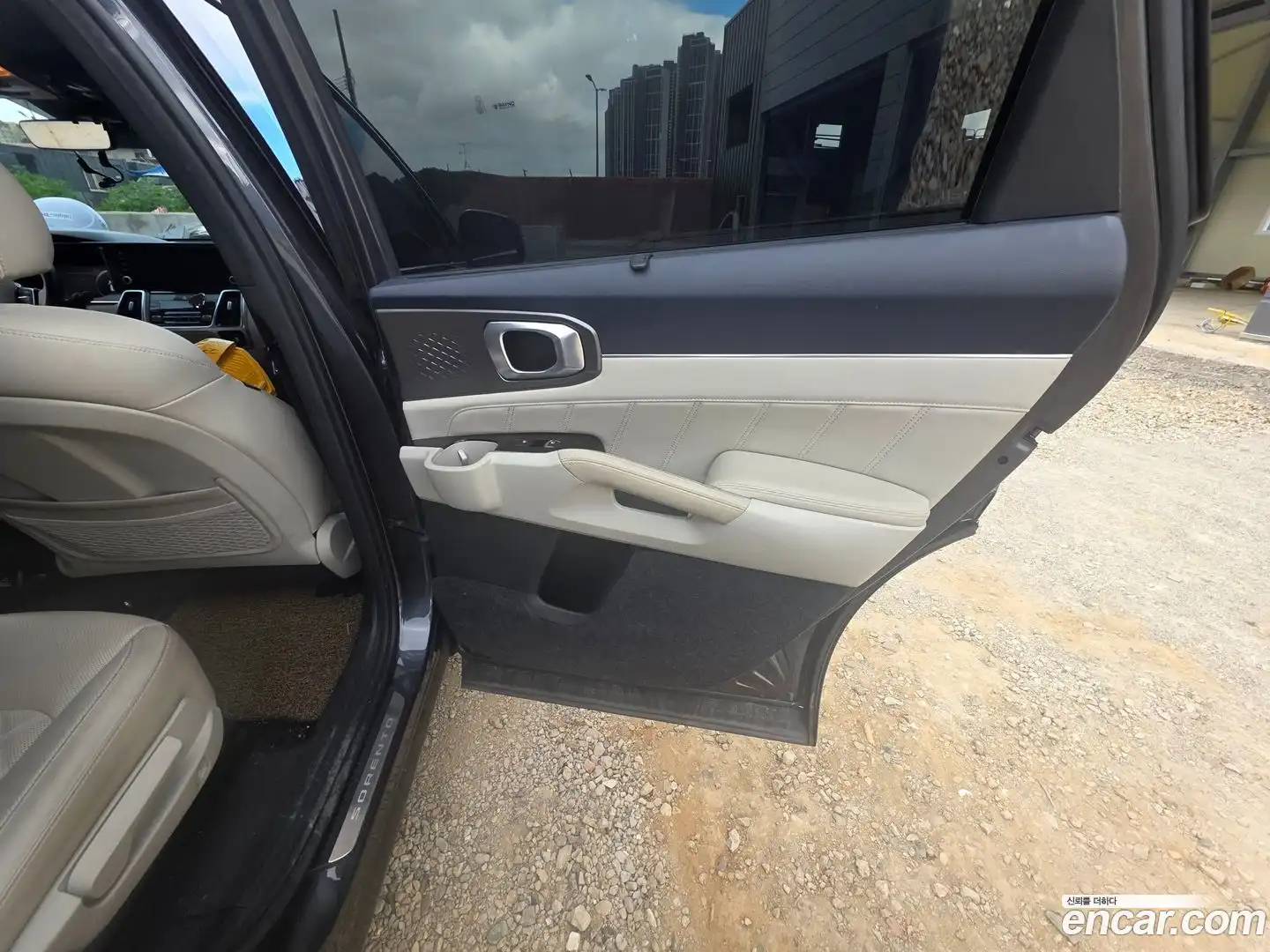 Sorento Kia 2021.0-OPTION-021