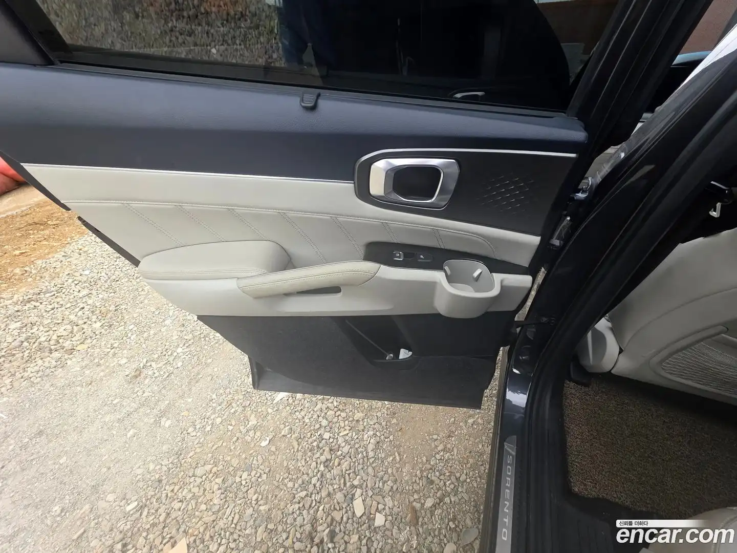 Sorento Kia 2021.0-OPTION-022