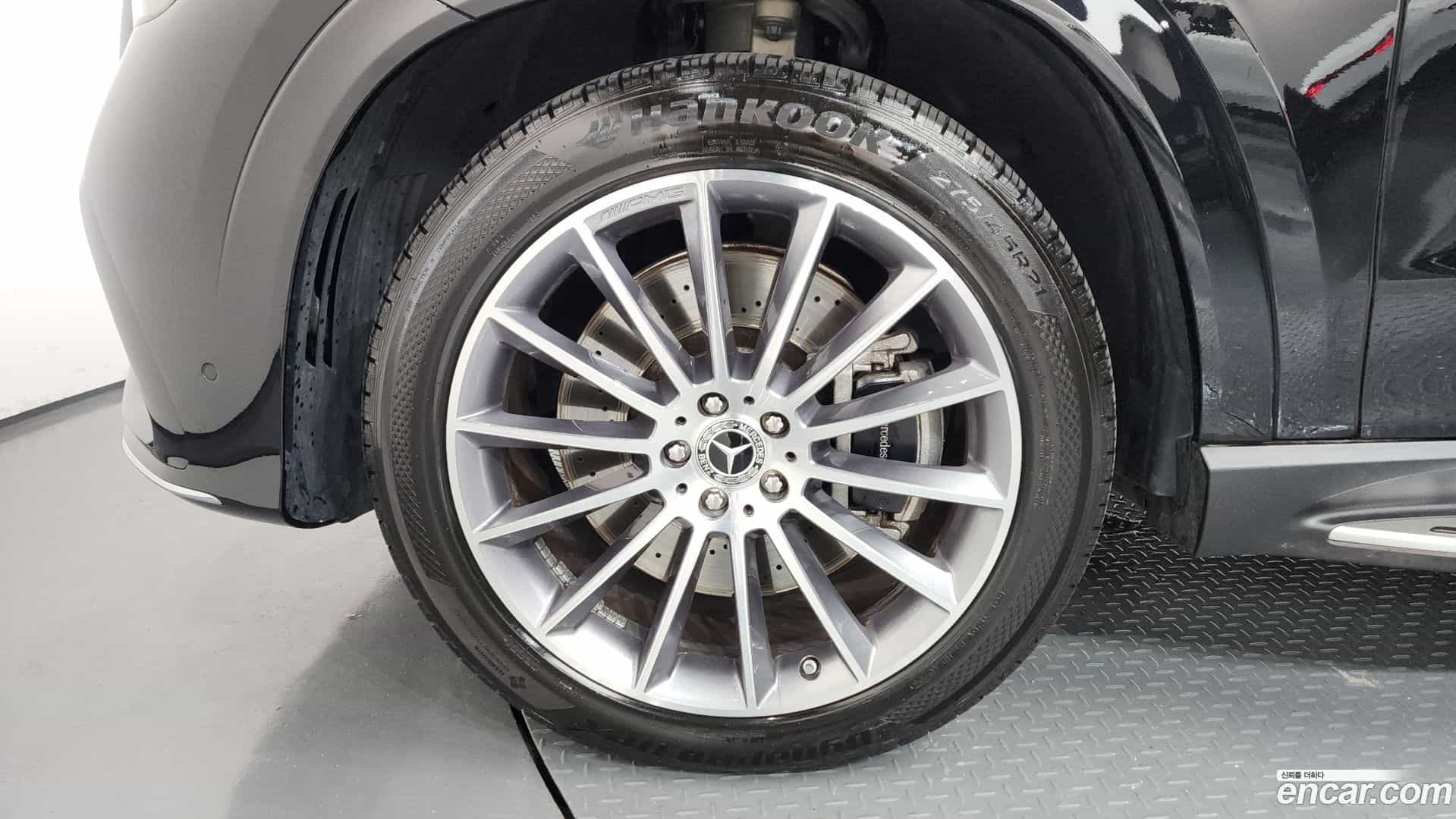 GLE-Class Mercedes-Benz 2024.7-OUTER-005