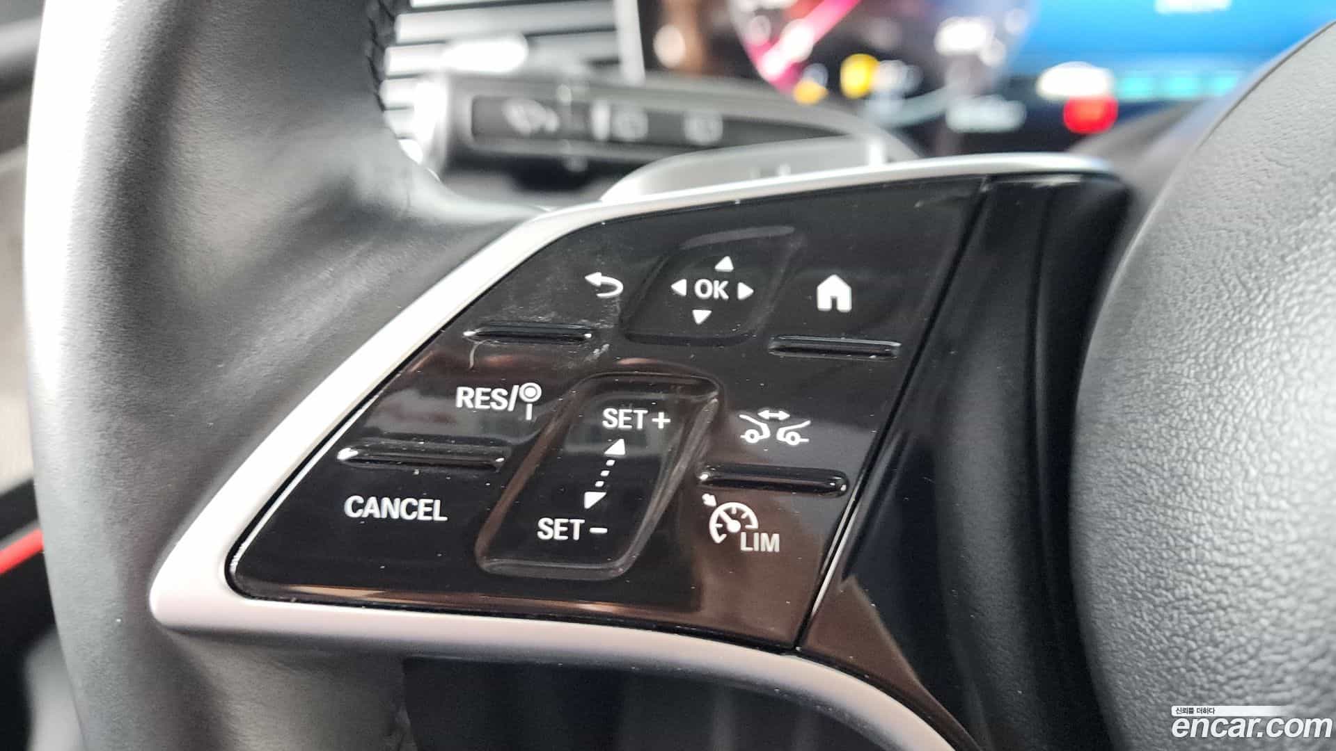GLE-Class Mercedes-Benz 2024.7-OPTION-022