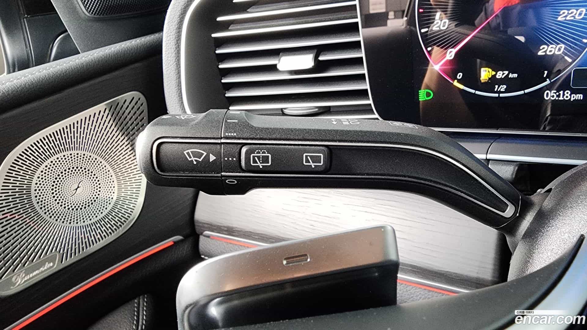 GLE-Class Mercedes-Benz 2024.7-OPTION-048