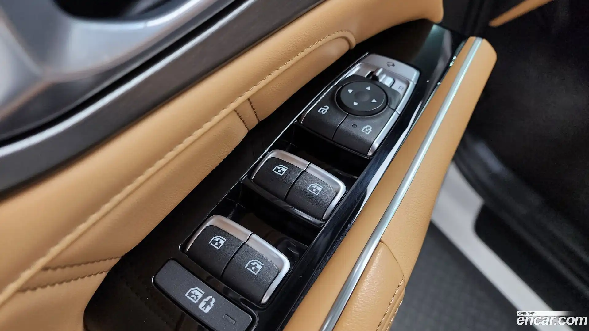 Sorento Kia 2020.5-OPTION-046