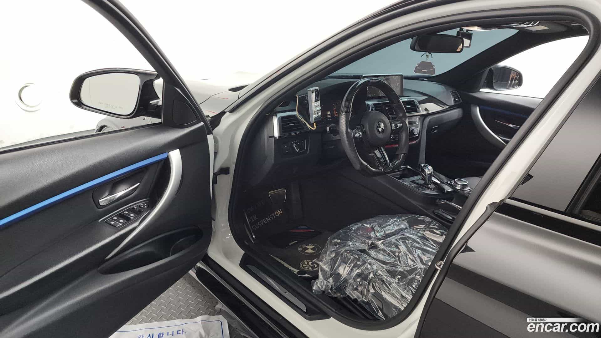 3-Series BMW 2015.10-INNER-010