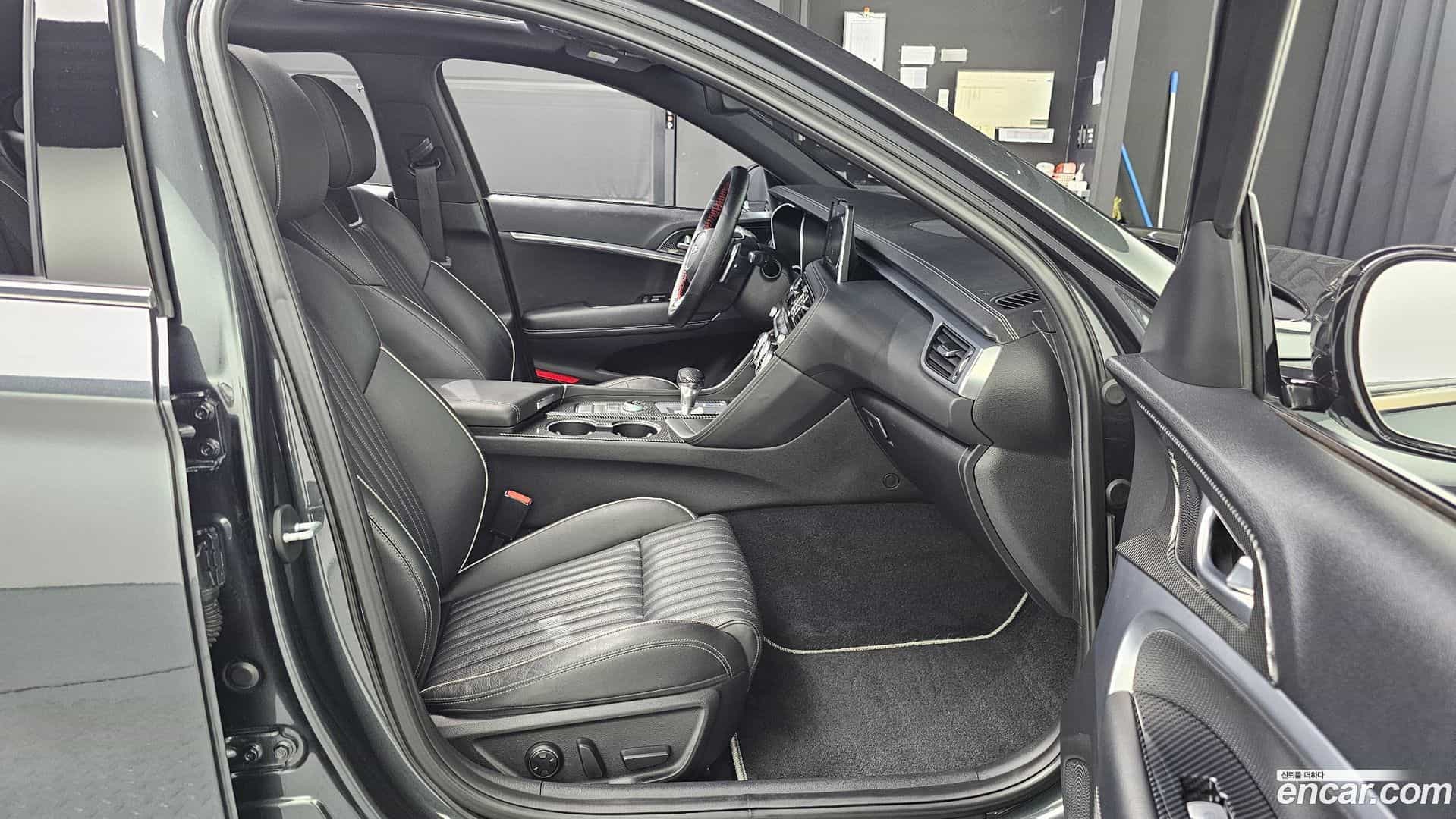 G70 Genesis 2019.5-OPTION-016