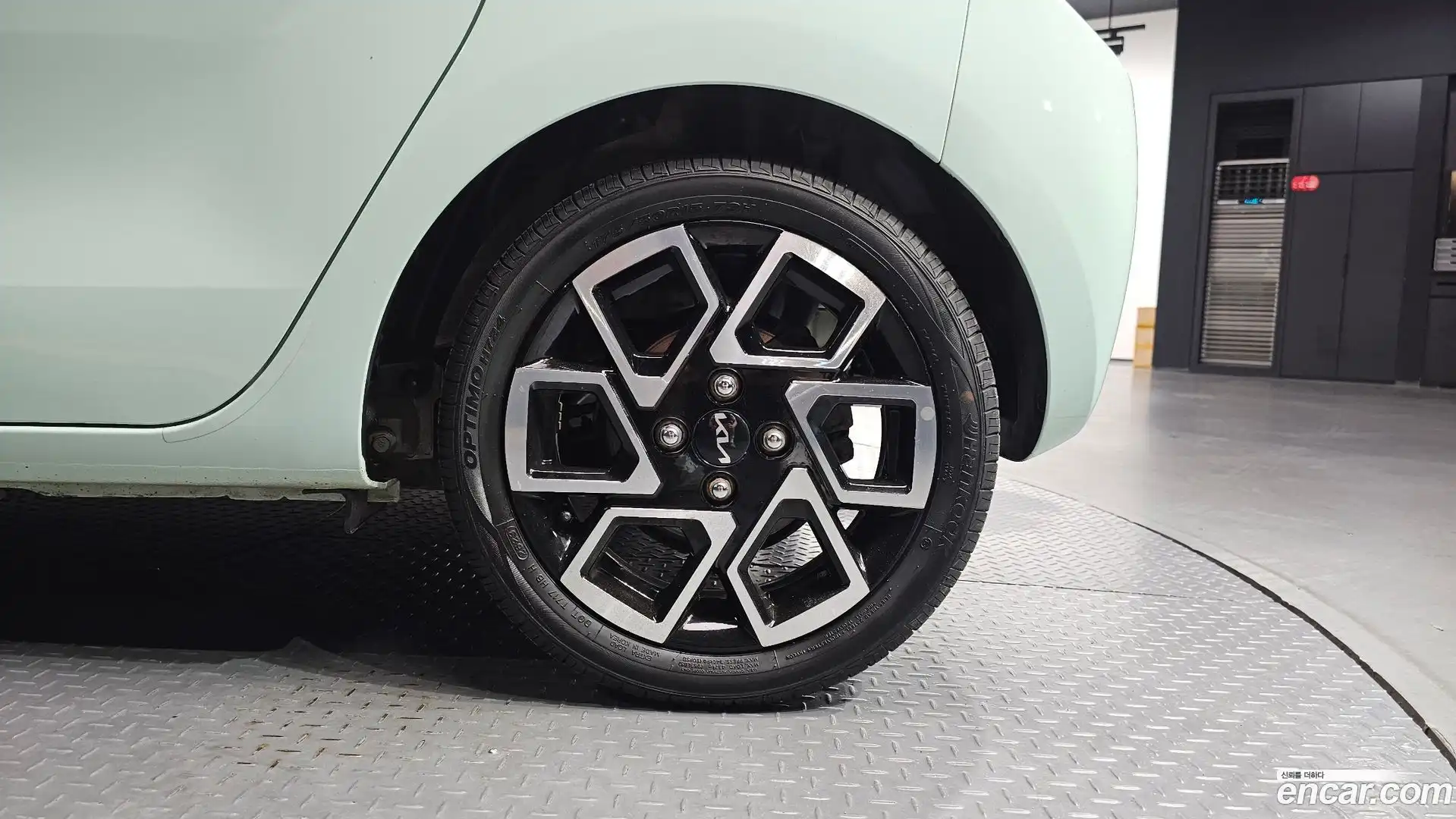 RAY Kia 2023.6-OUTER-031