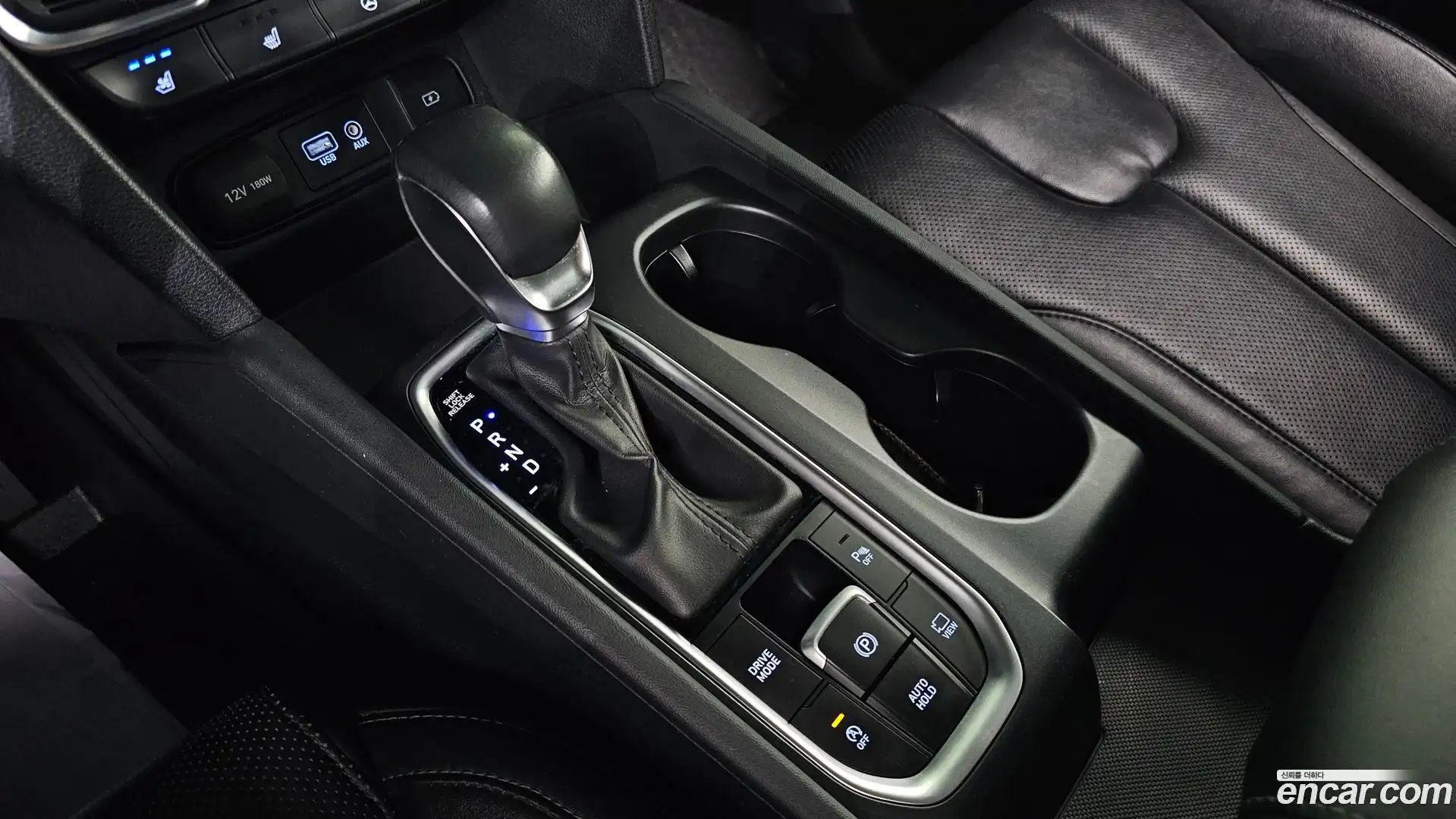 Santafe Hyundai 2018.7-INNER-009