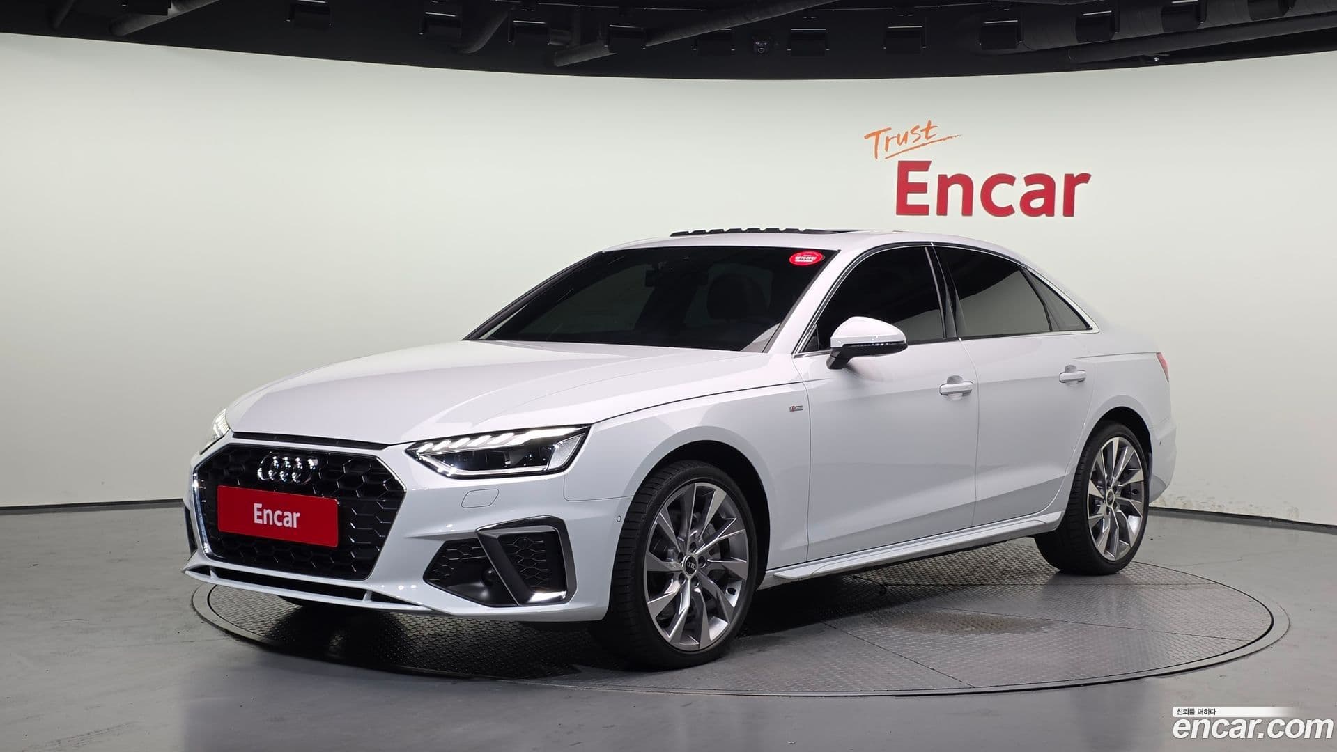 Main__Slider__Photo:A4 Audi 2023.11-0