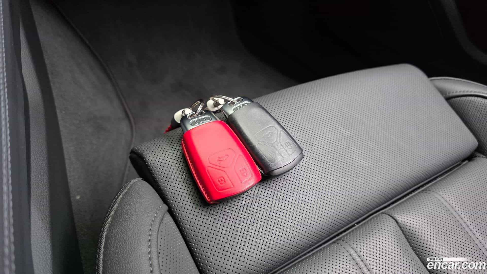 A4 Audi 2023.11-OPTION-021