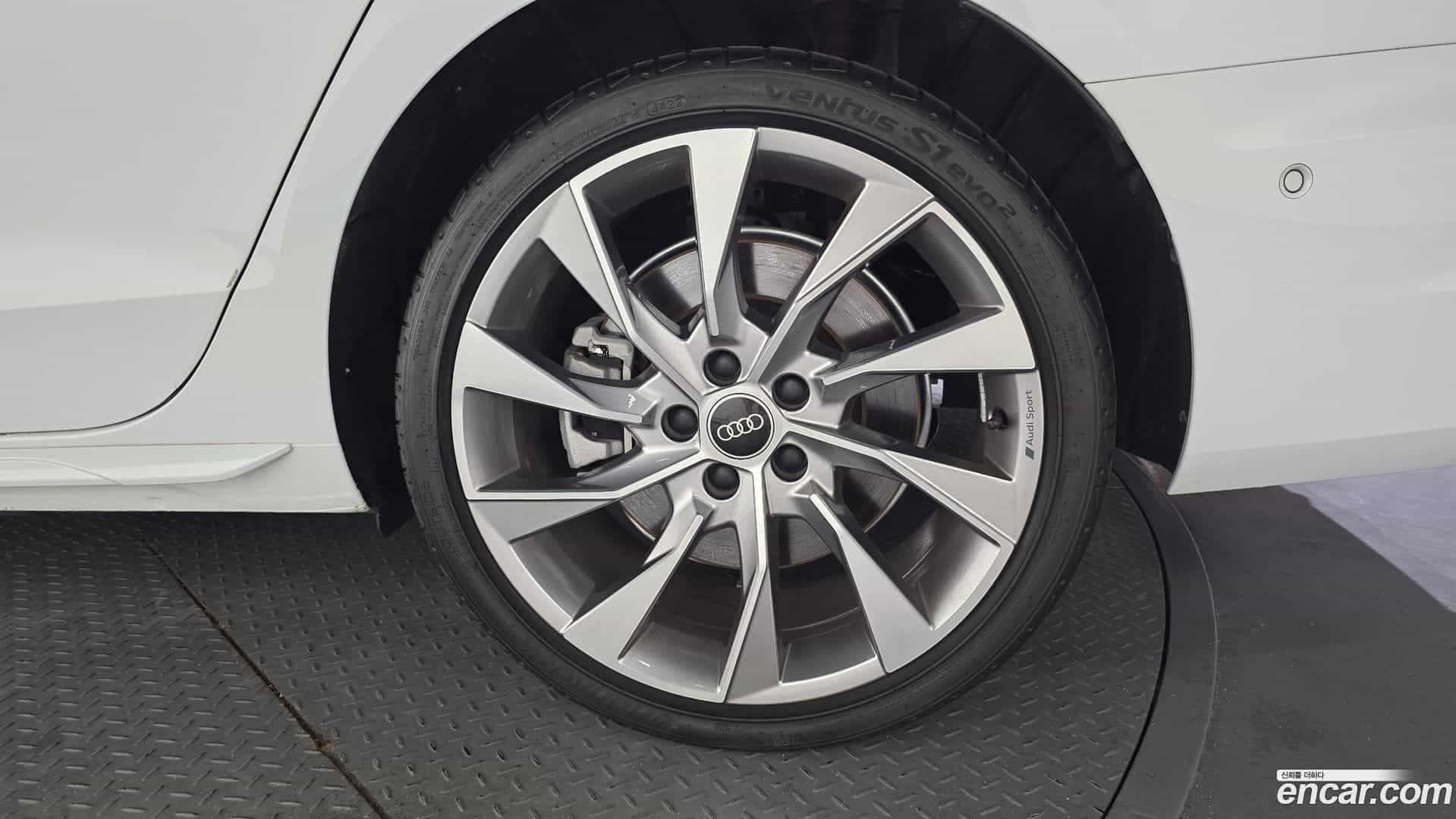 A4 Audi 2023.11-OUTER-031