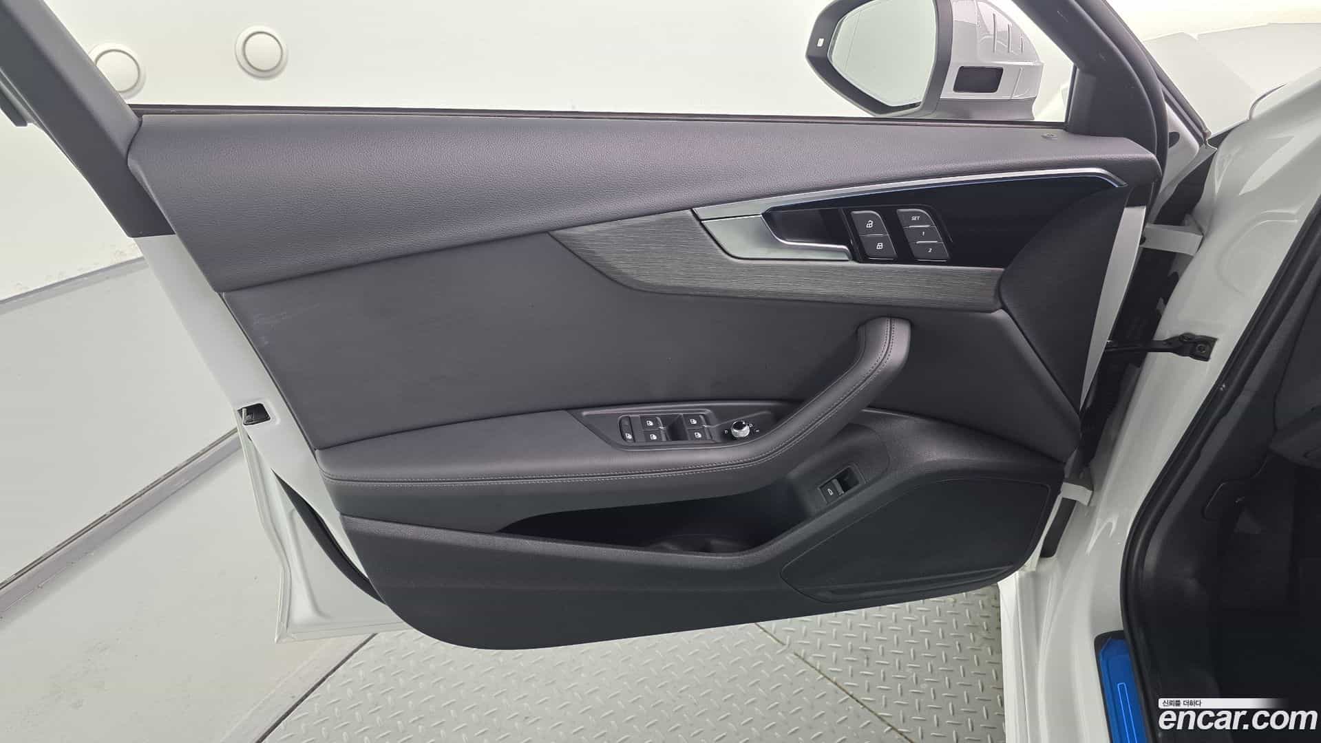 A4 Audi 2023.11-INNER-034