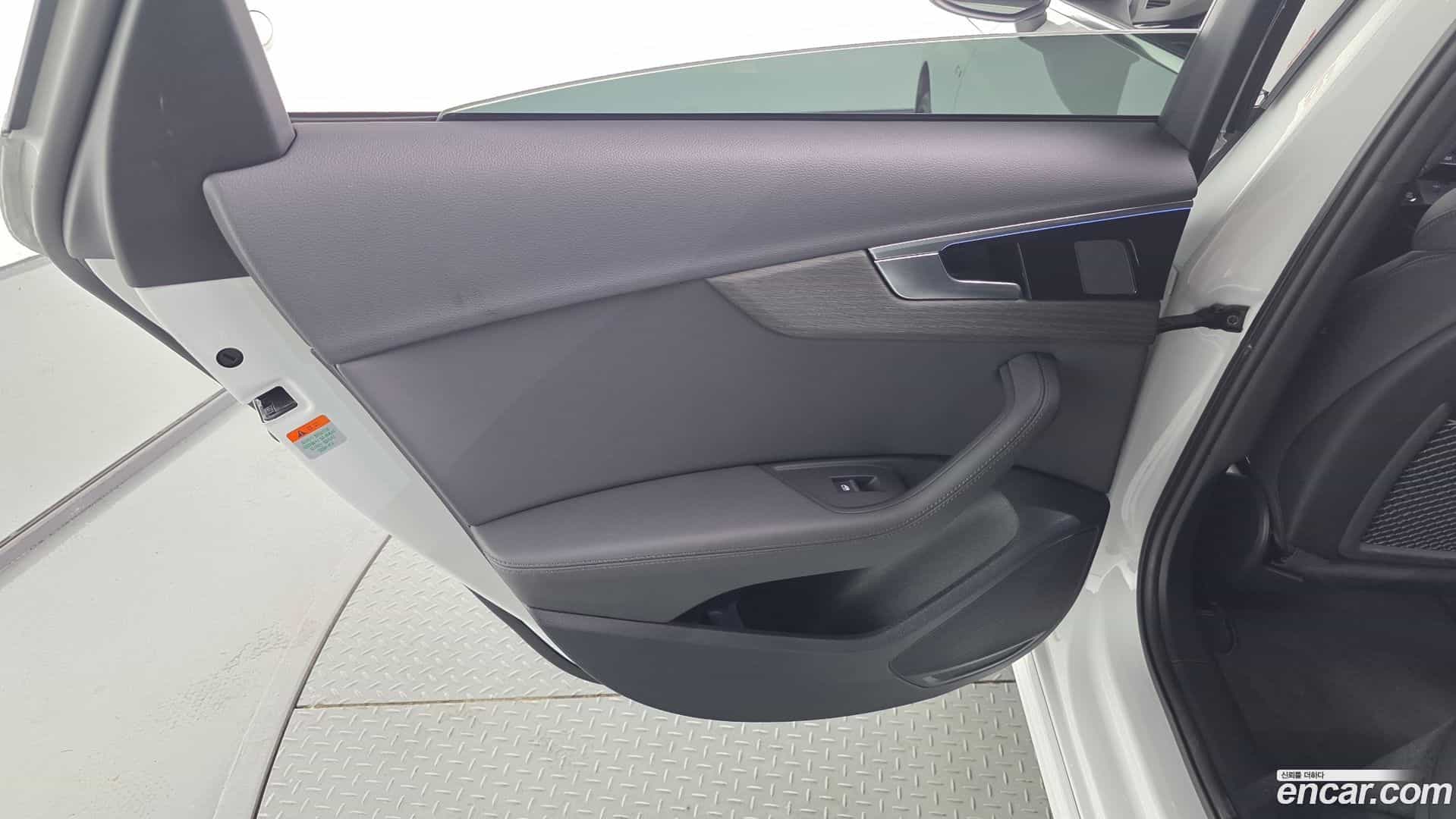 A4 Audi 2023.11-INNER-035