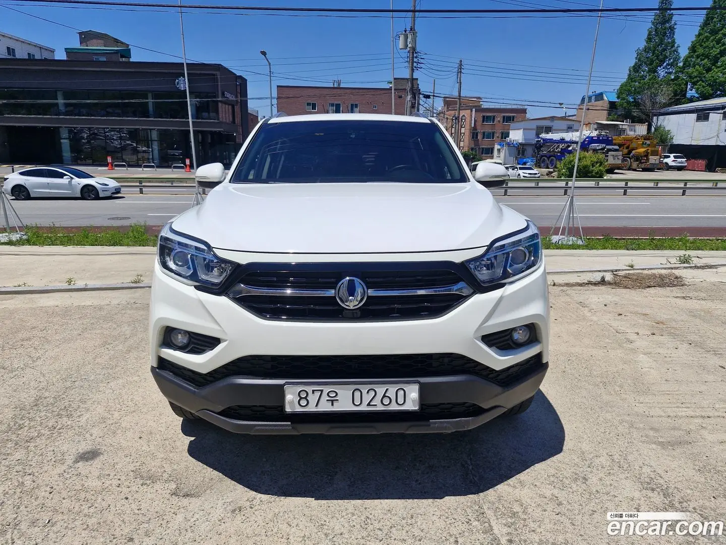 Main__Slider__Photo:Rexton KG Mobility 2018.1-1