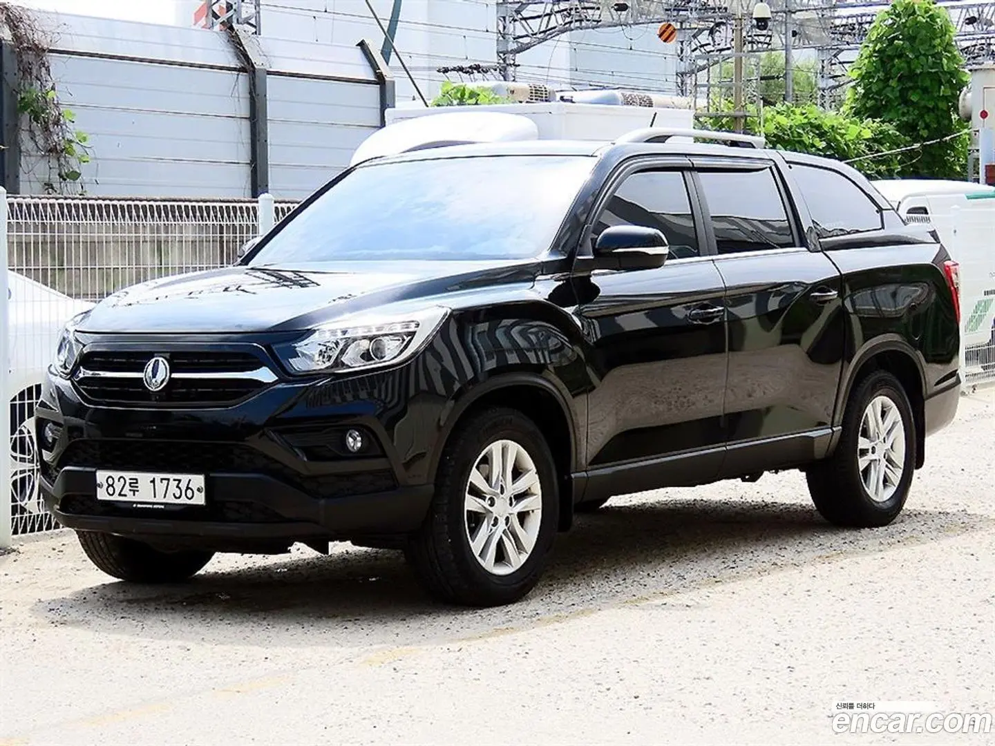 Main__Slider__Photo:Rexton KG Mobility 2018.7-1