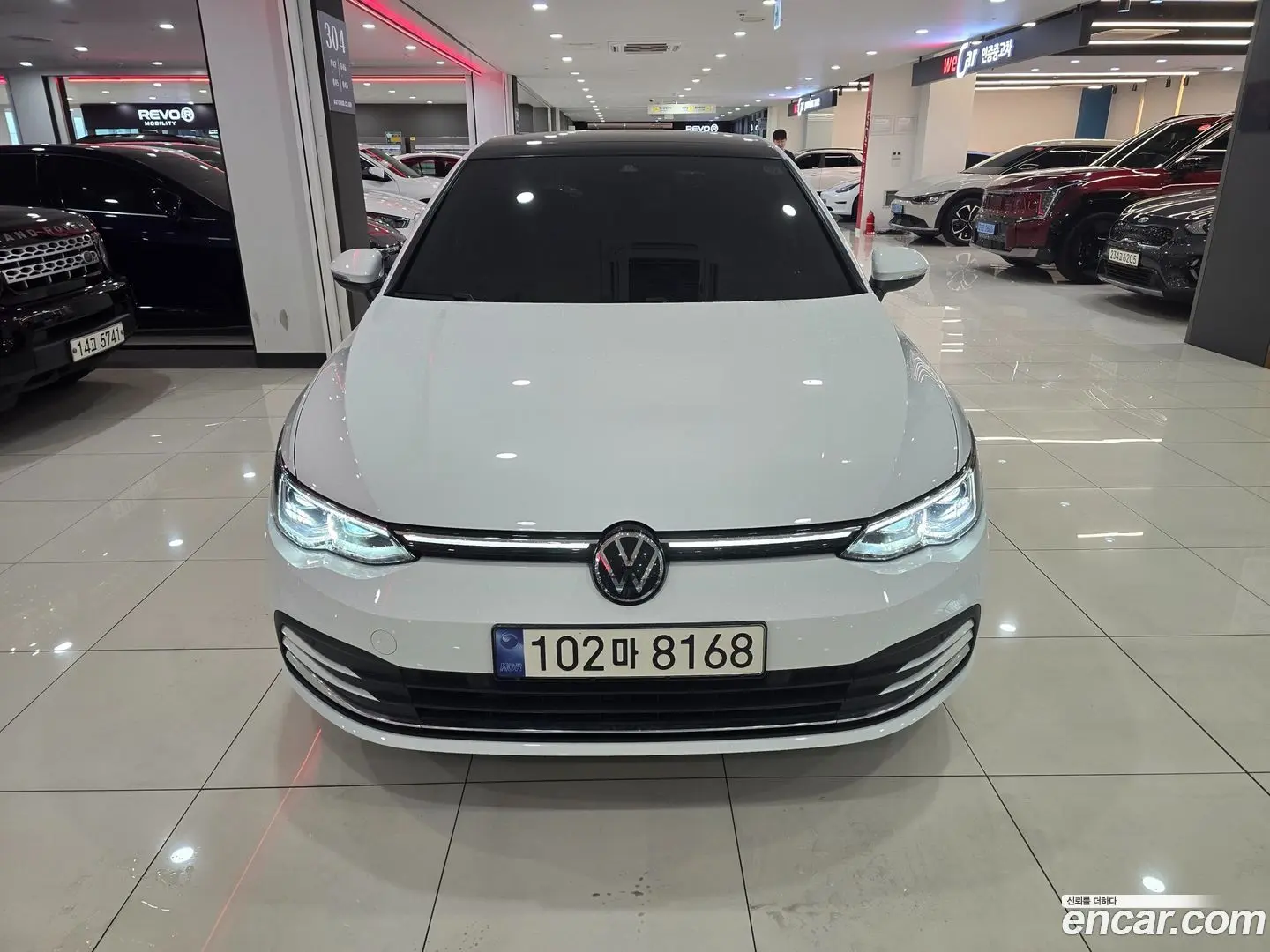 Main__Slider__Photo:Golf Volkswagen 2023.11-1