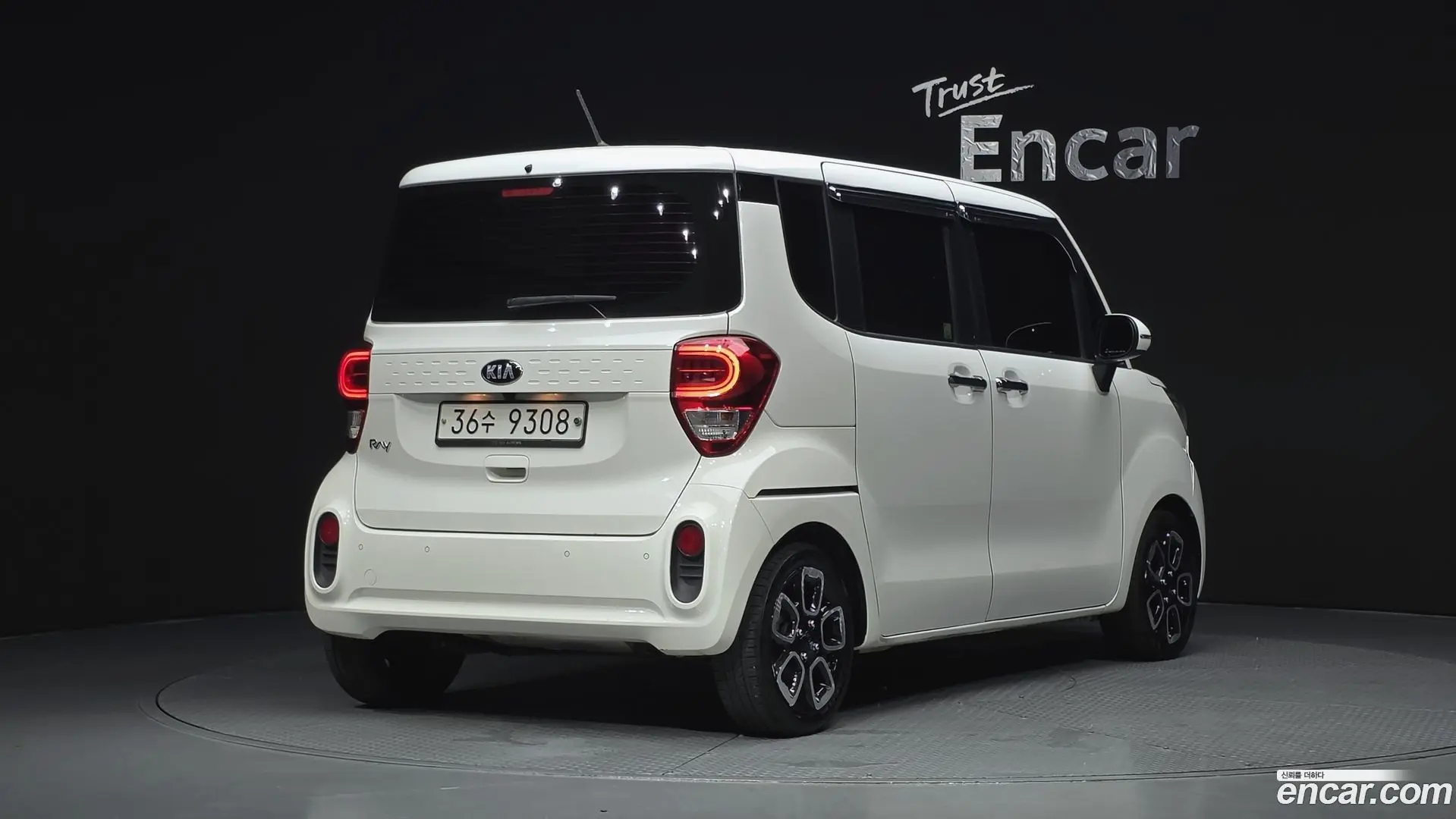 Main__Slider__Photo:RAY Kia 2019.4-1