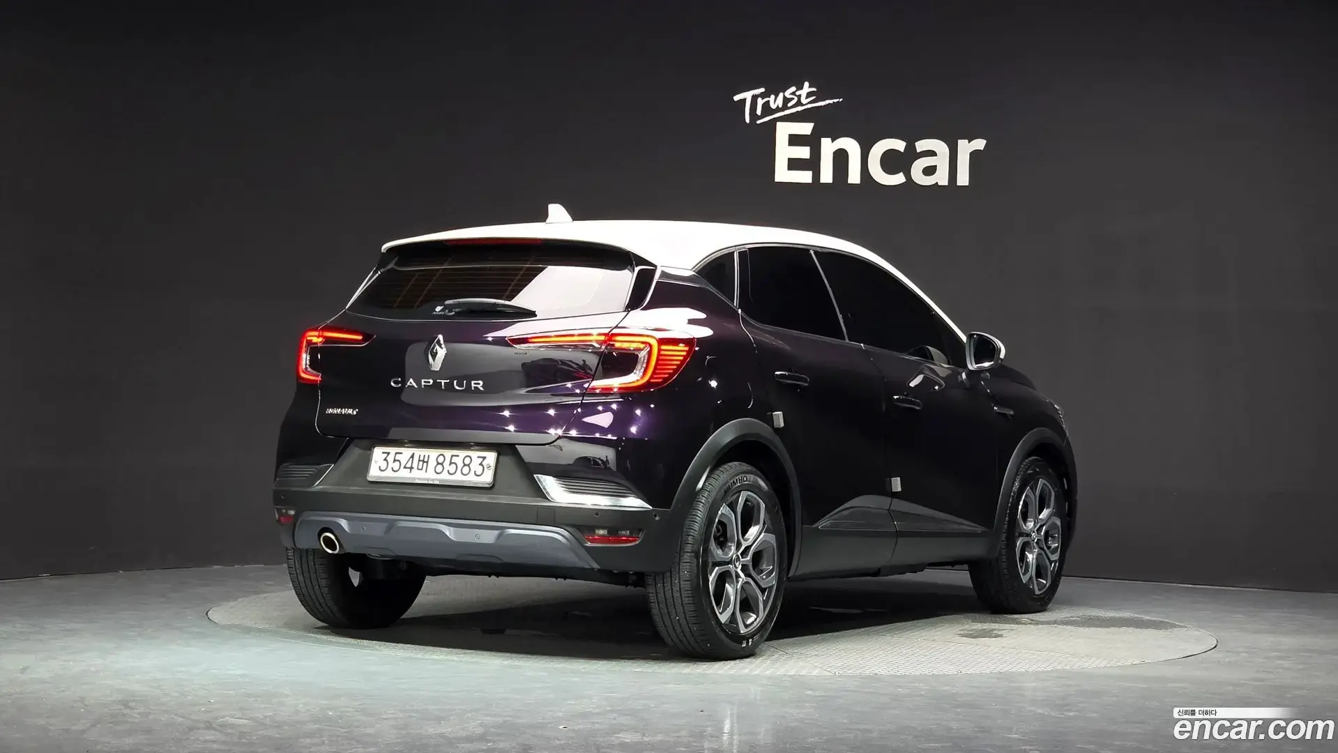 Main__Slider__Photo:Captur Renault Korea 2020.8-1
