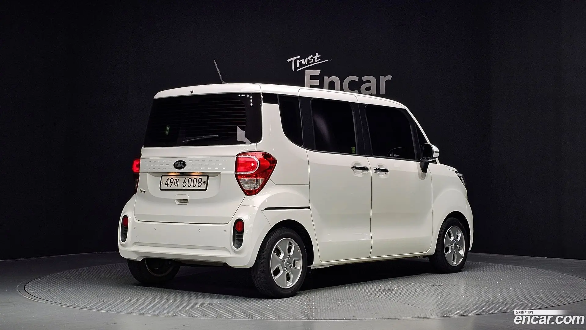 Main__Slider__Photo:RAY Kia 2018.6-1
