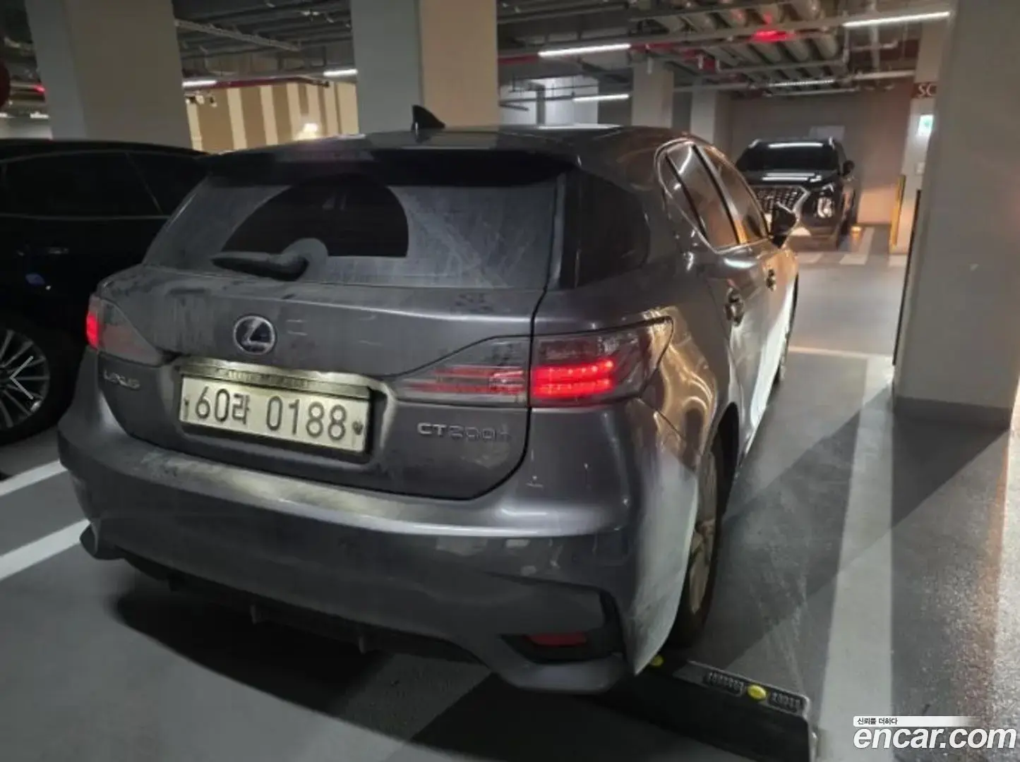 Main__Slider__Photo:CT200h Lexus 2015.9-1