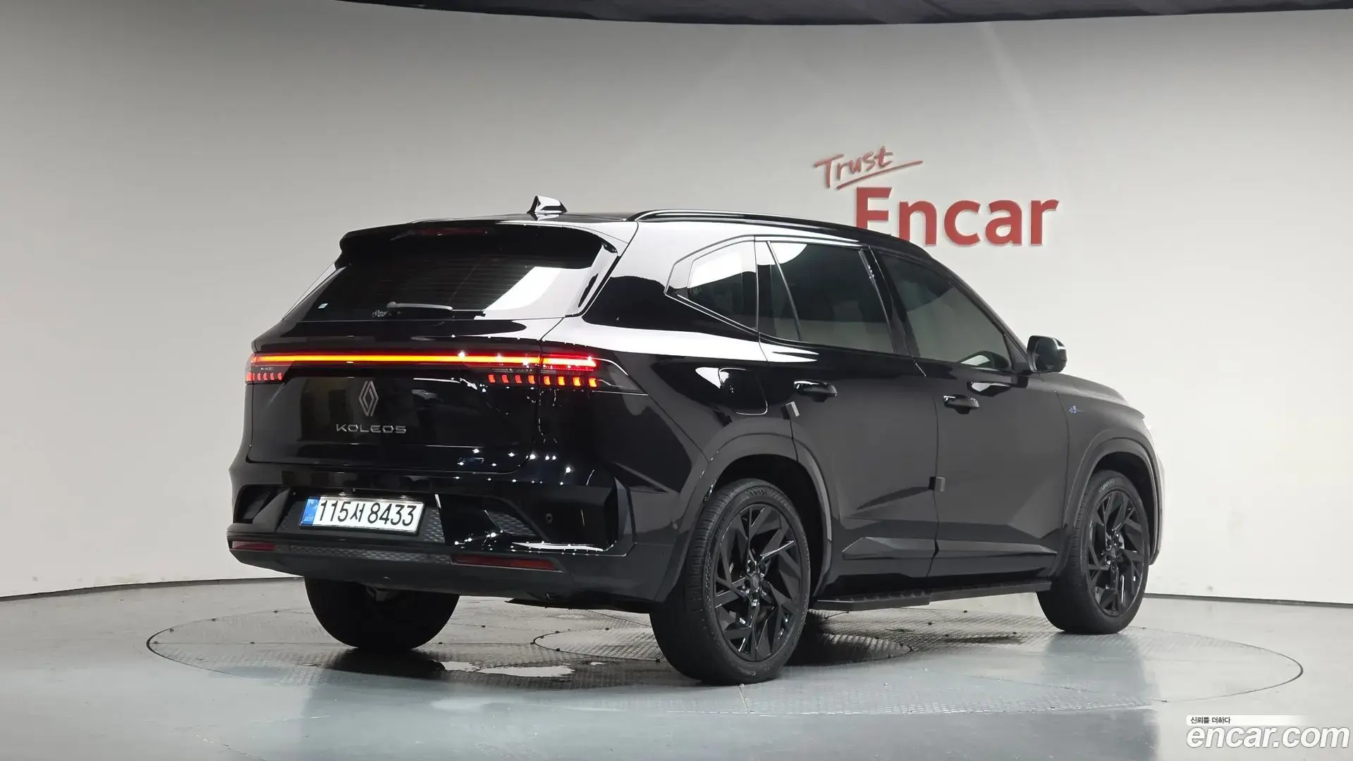 Main__Slider__Photo:Grand Koleos Renault Korea 2025.3-1