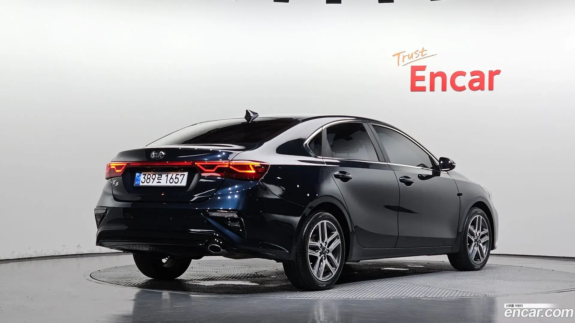 Main__Slider__Photo:K3 Kia 2019.2-1